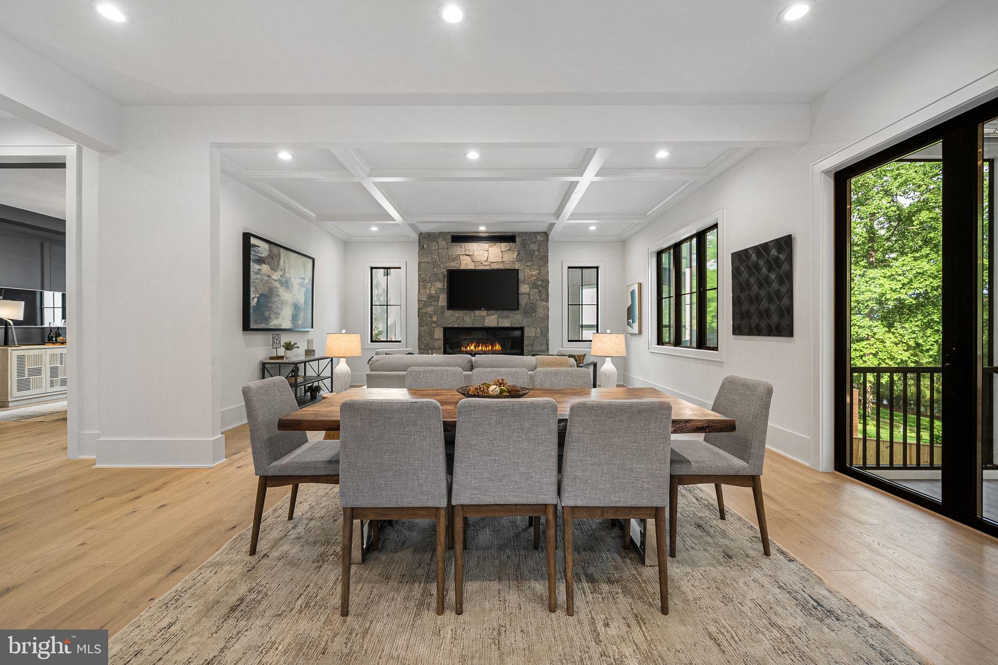 BROYHILL FOREST - Residential