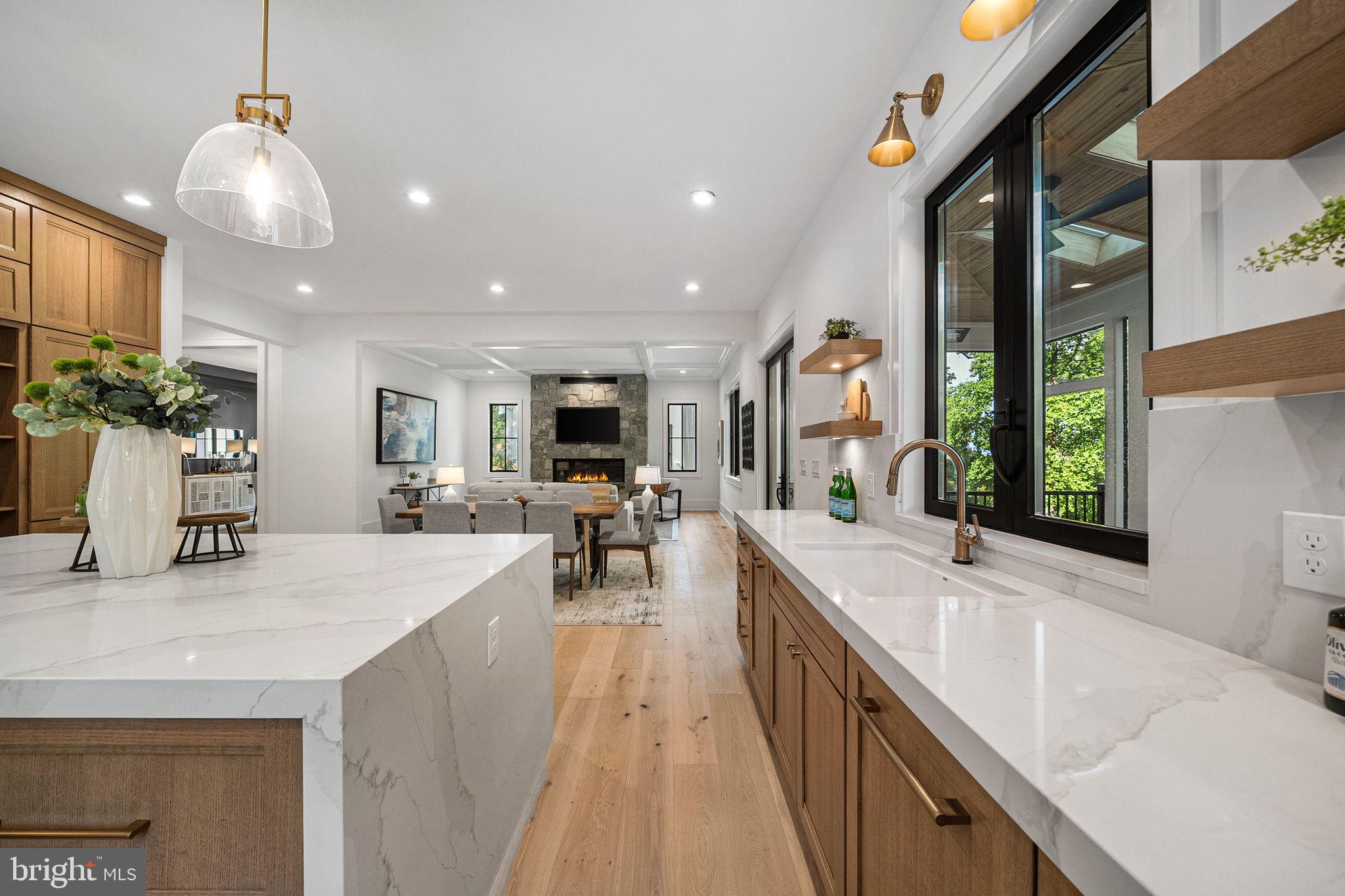 BROYHILL FOREST - Residential