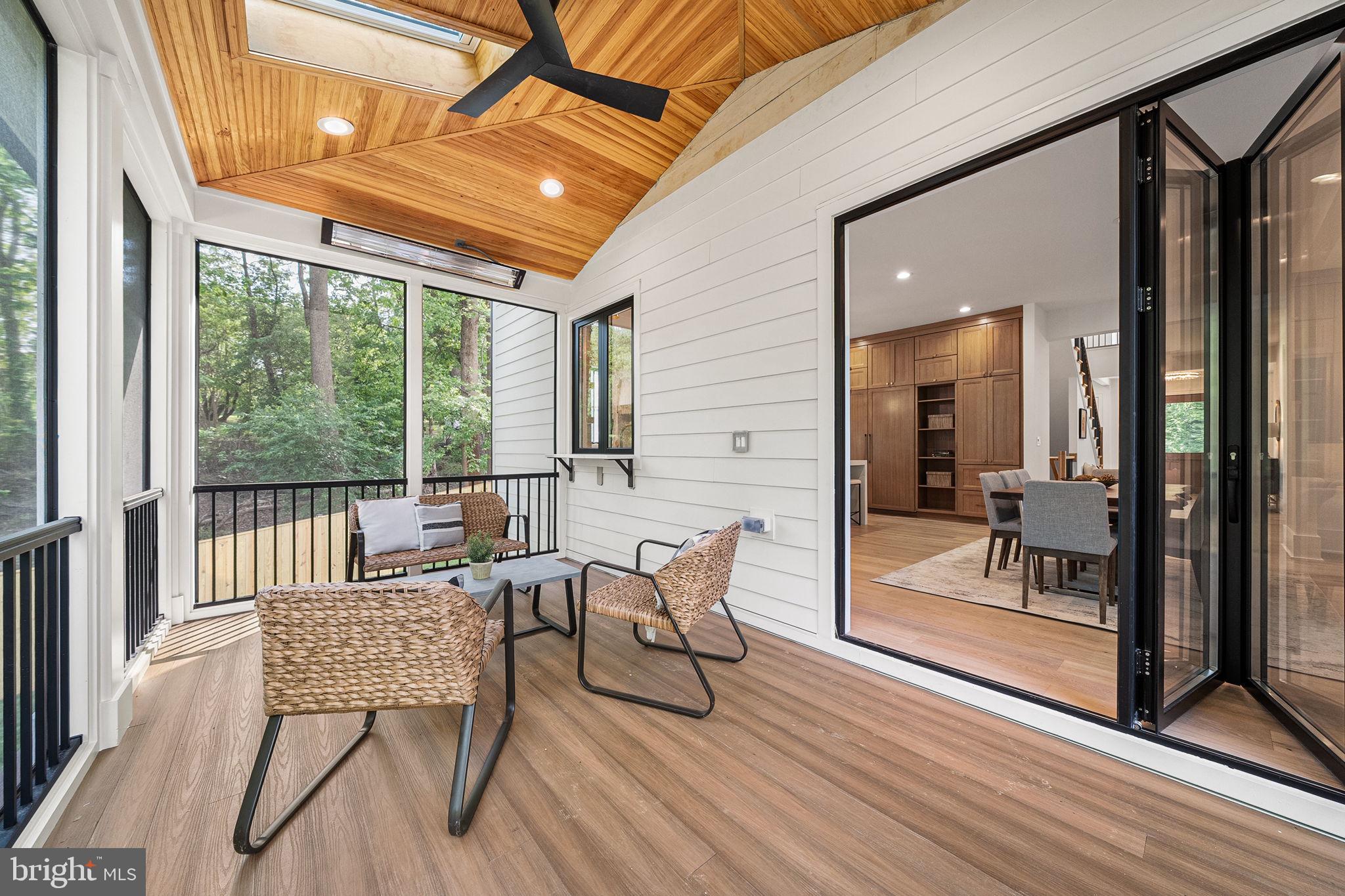 BROYHILL FOREST - Residential