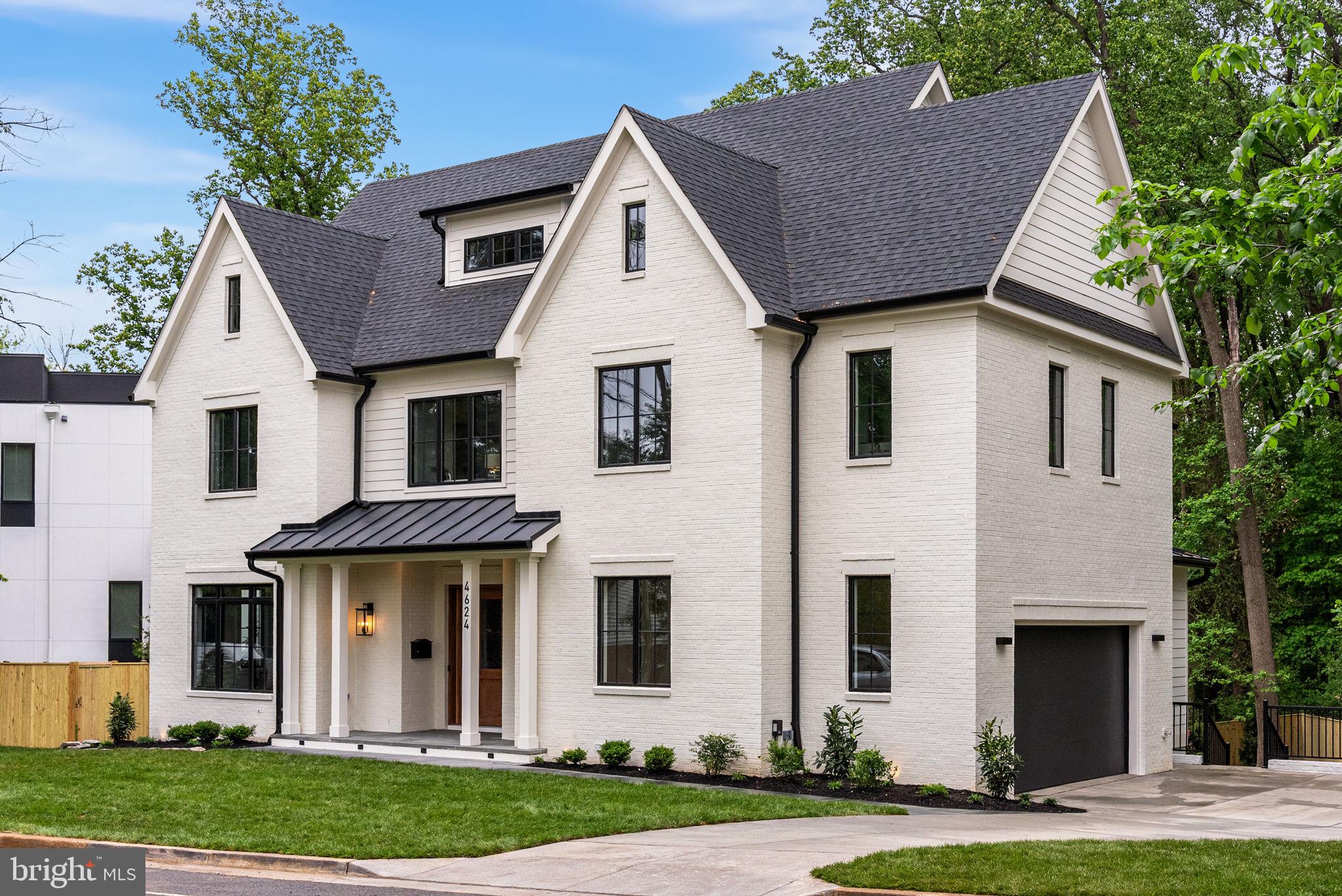 BROYHILL FOREST - Residential
