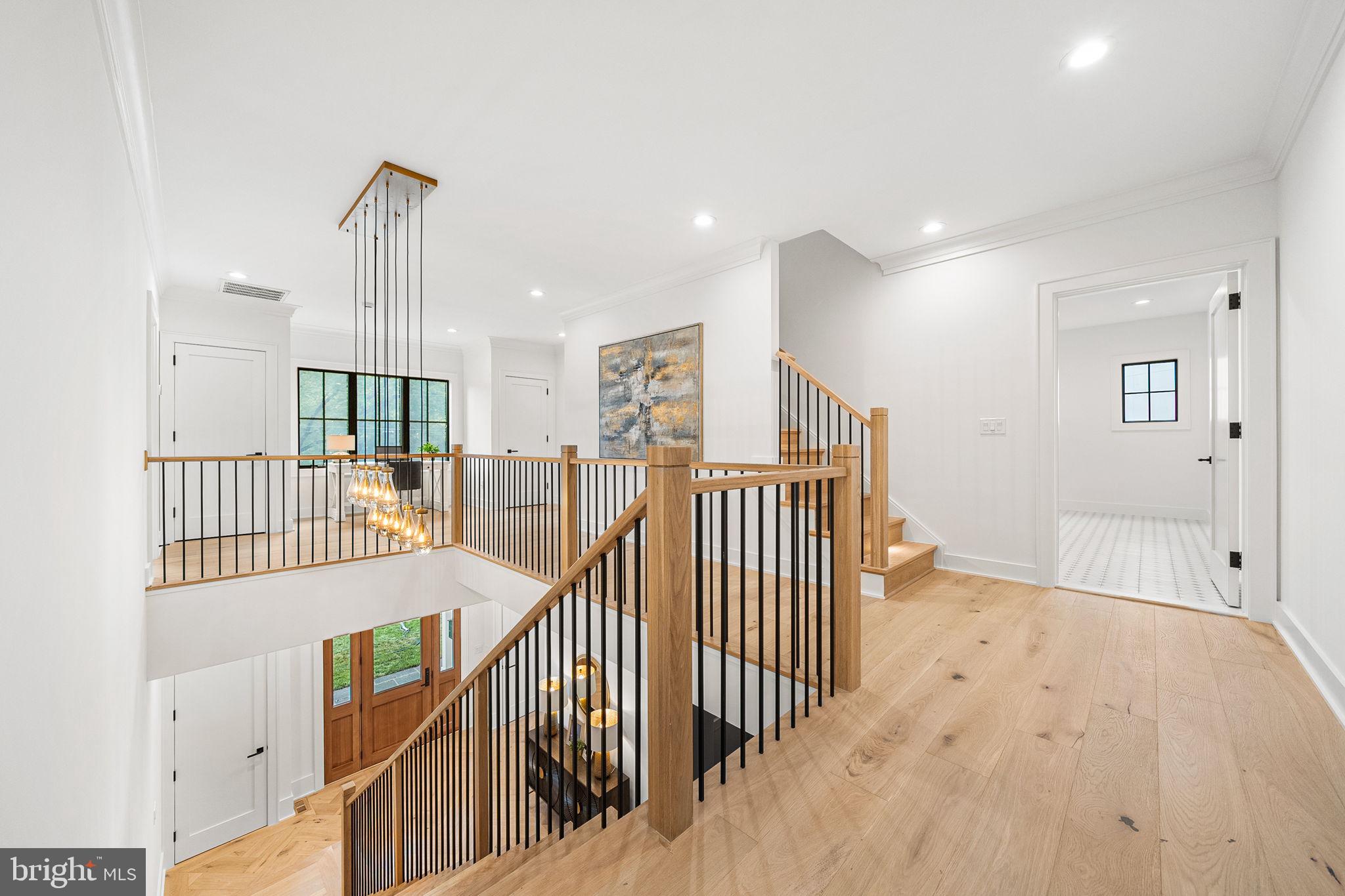 BROYHILL FOREST - Residential