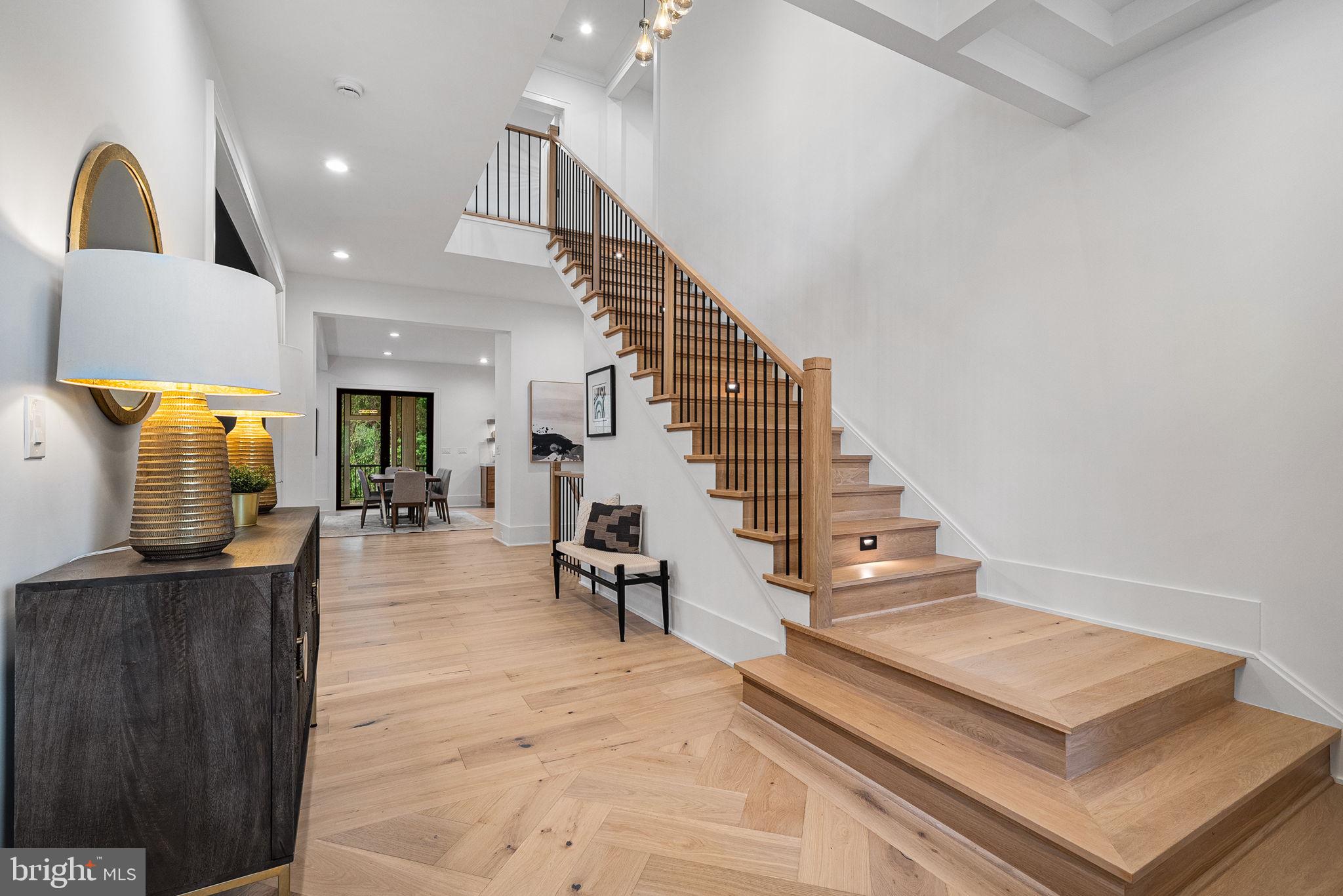 BROYHILL FOREST - Residential