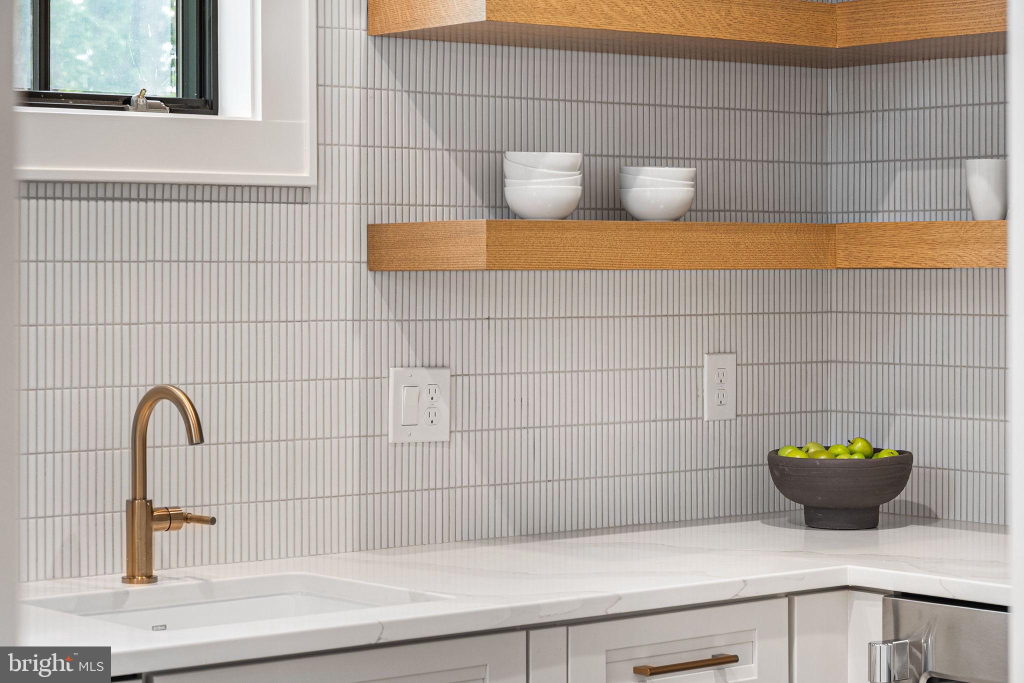 BROYHILL FOREST - Residential