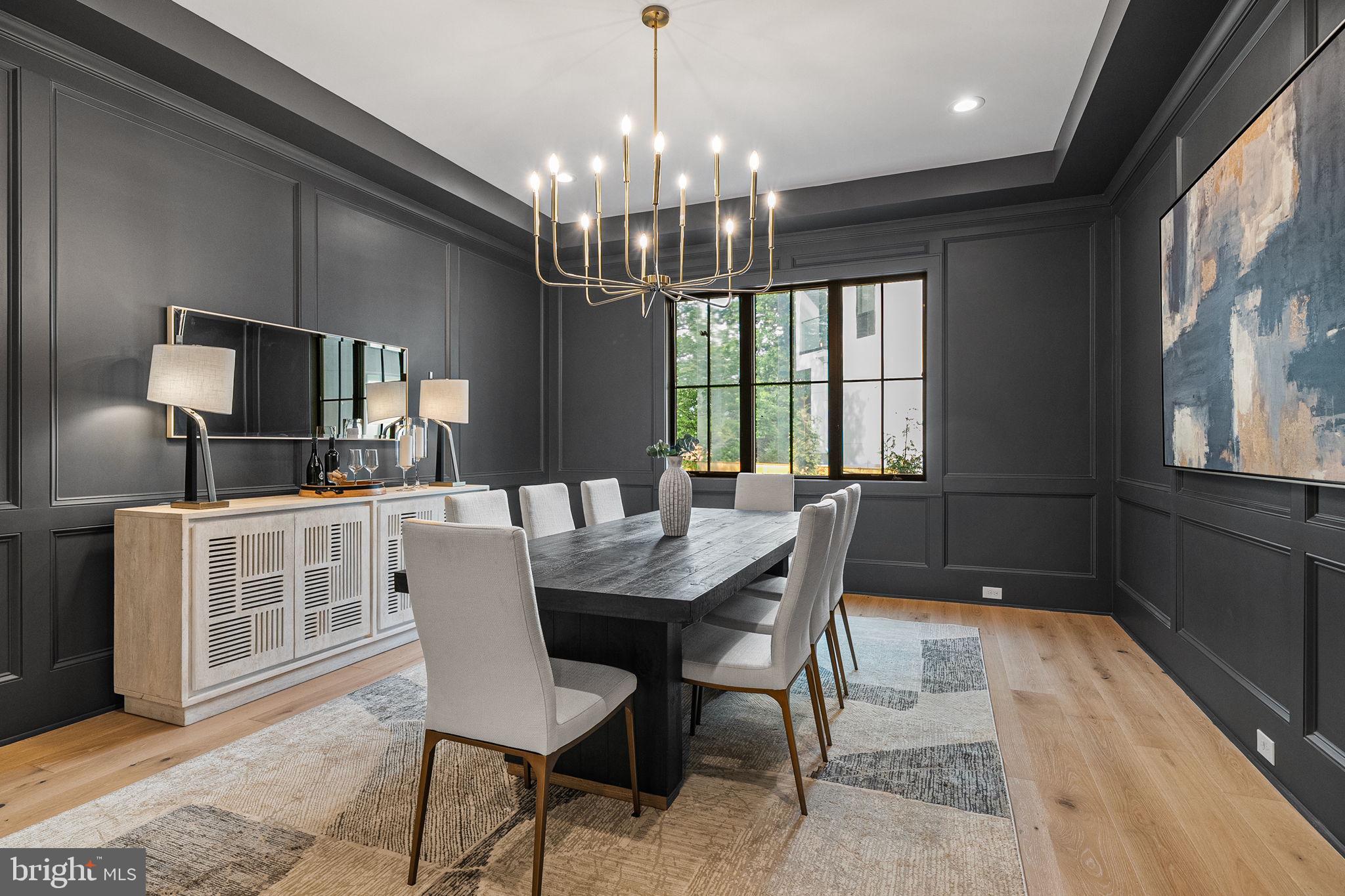 BROYHILL FOREST - Residential