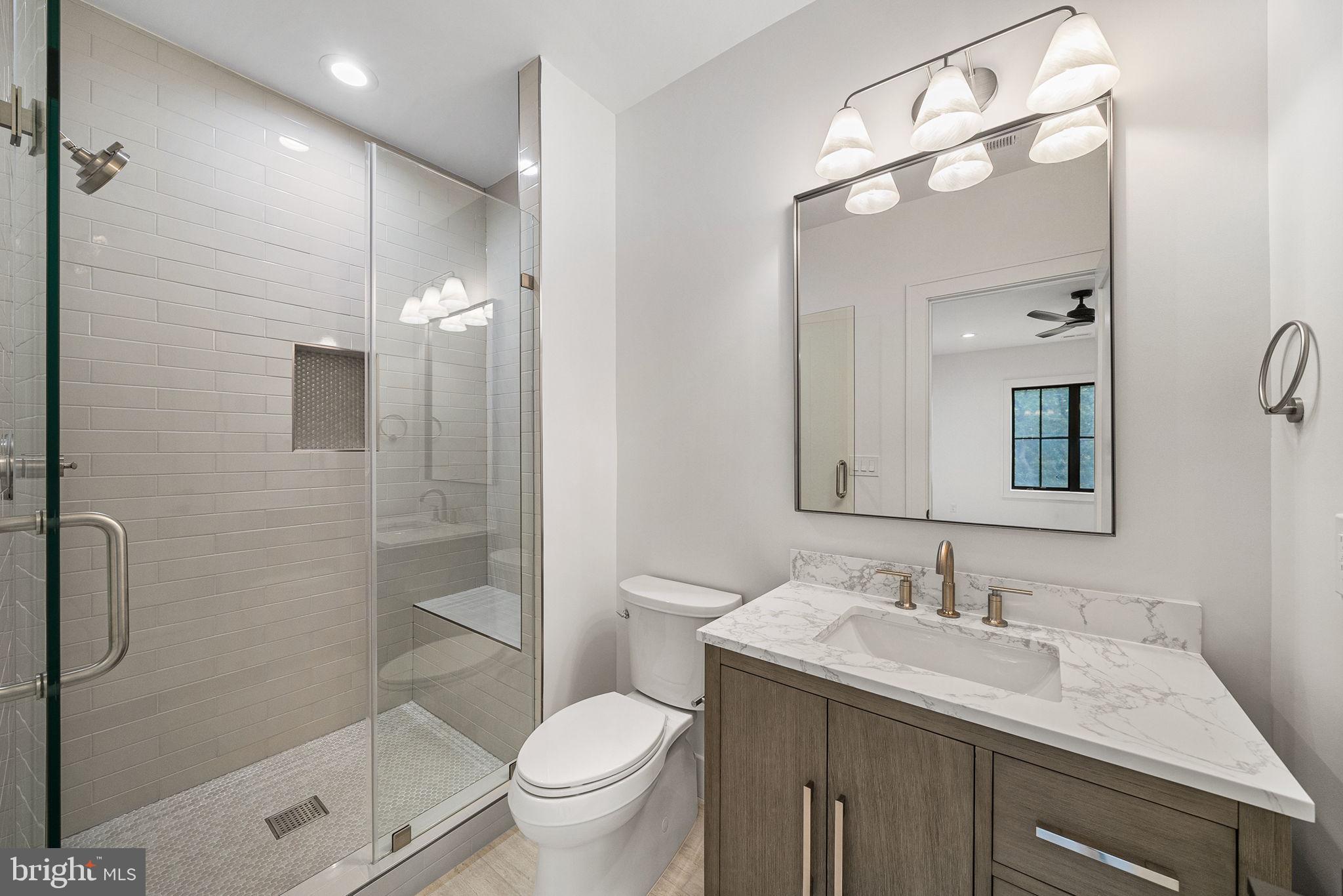 BROYHILL FOREST - Residential