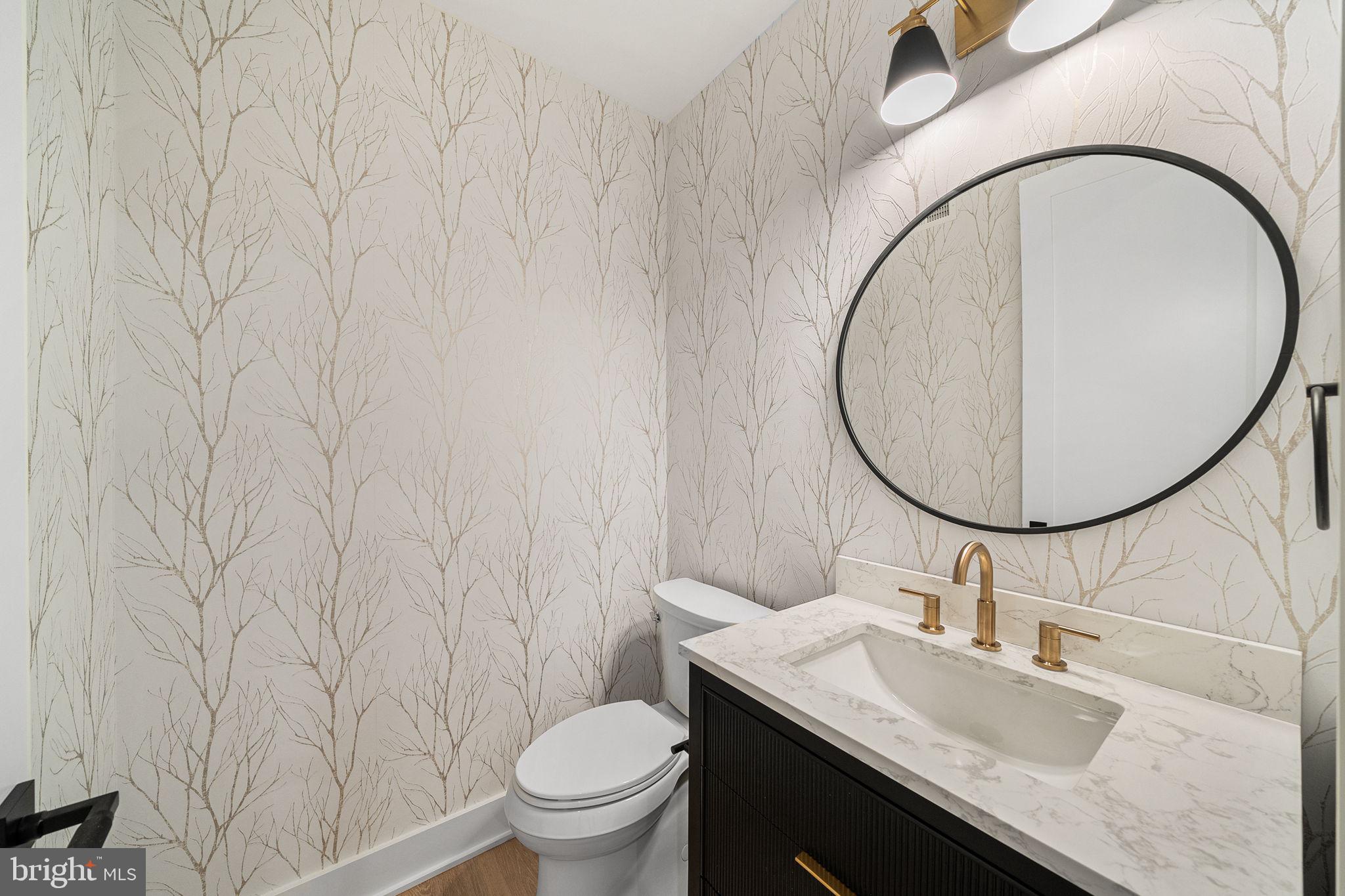 BROYHILL FOREST - Residential