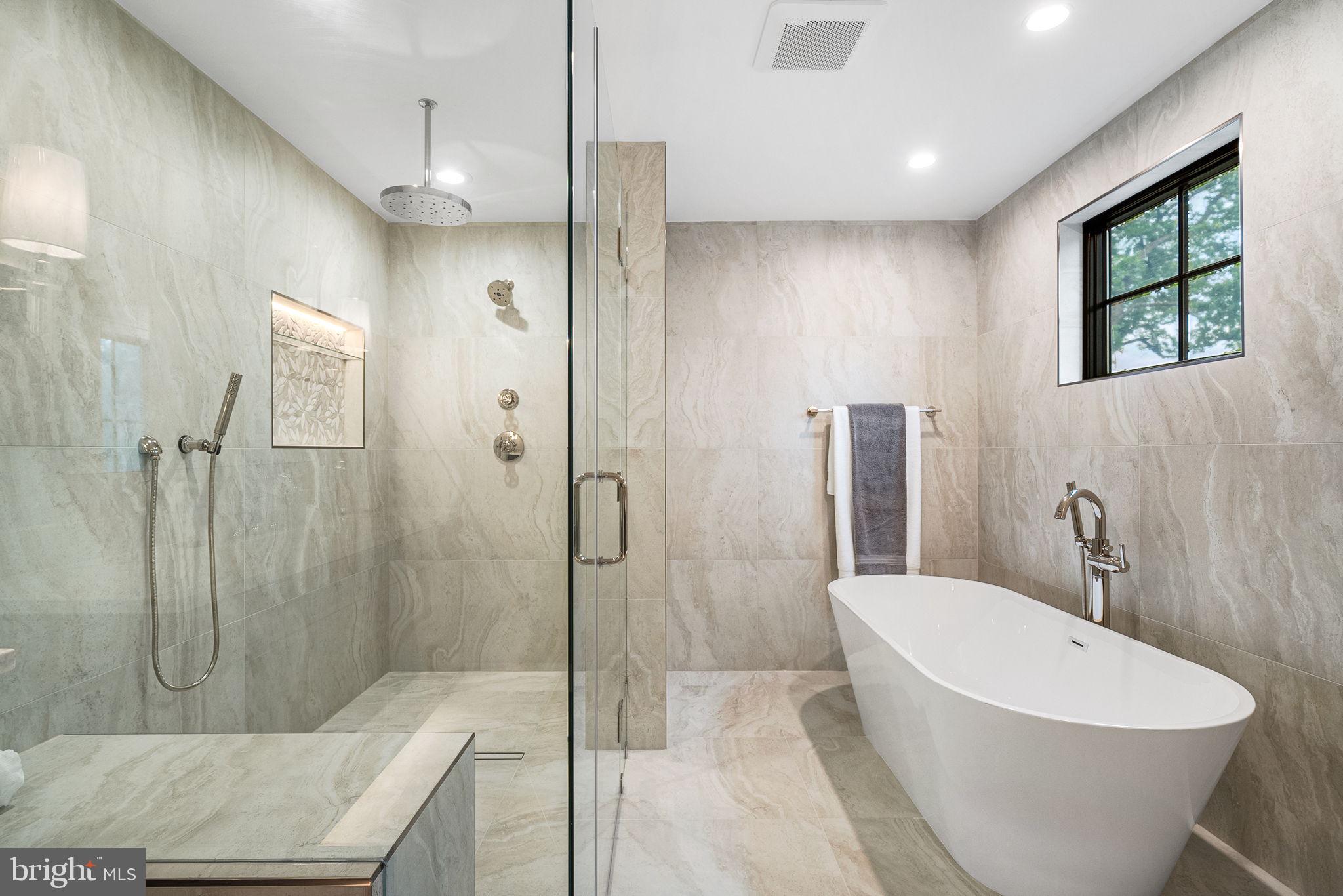 BROYHILL FOREST - Residential