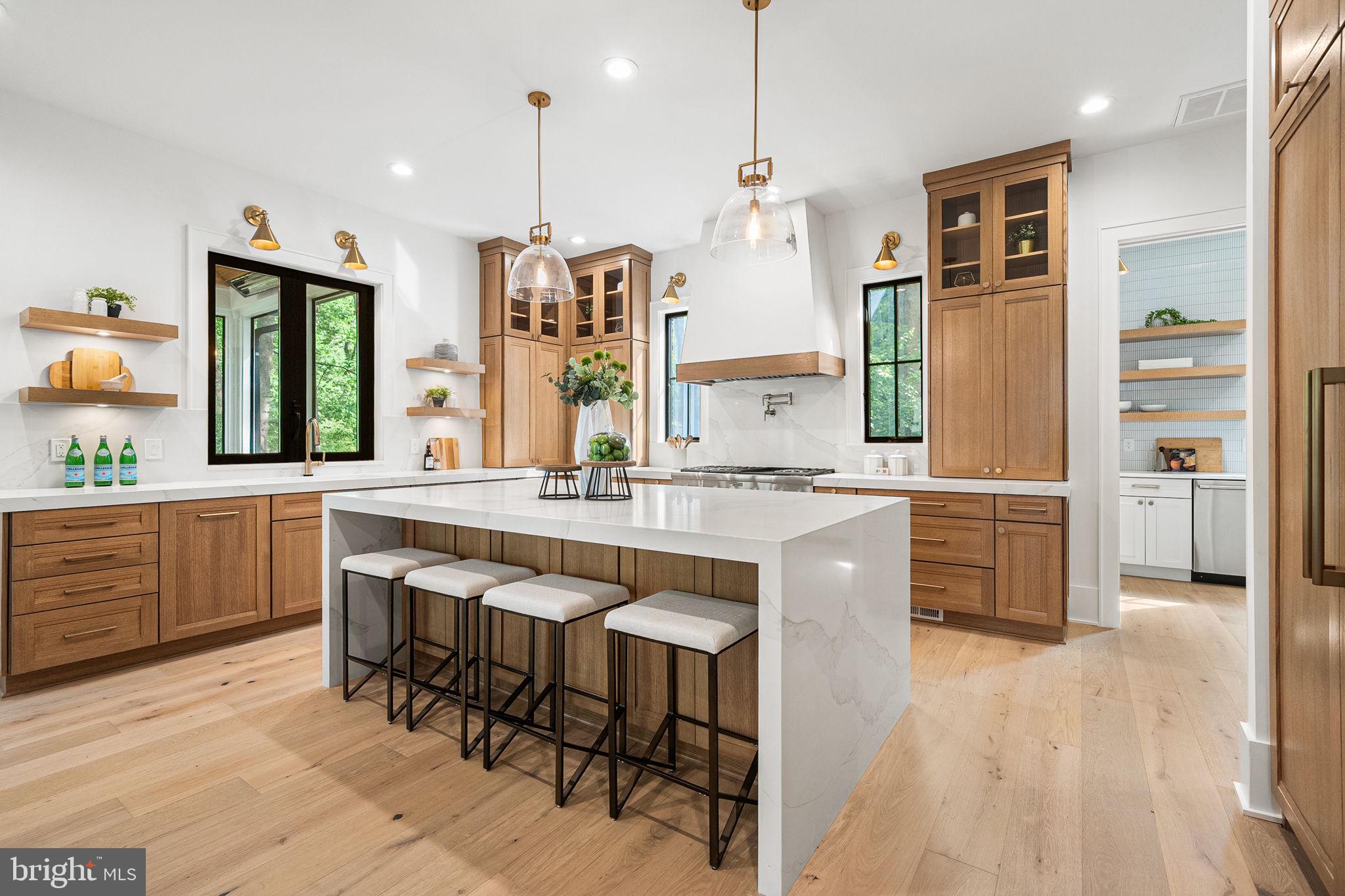 BROYHILL FOREST - Residential