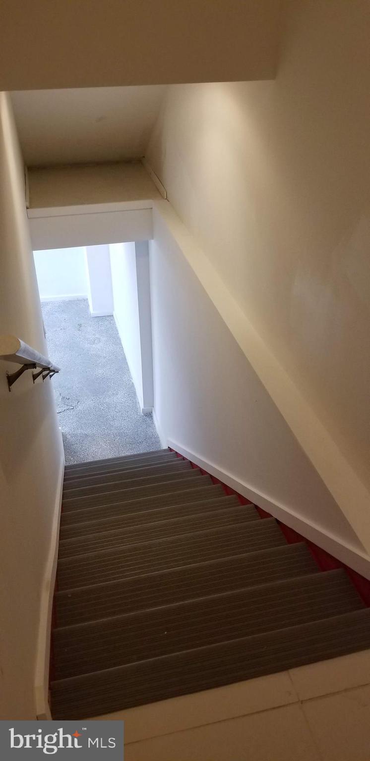 FISHTOWN - Commercial Lease