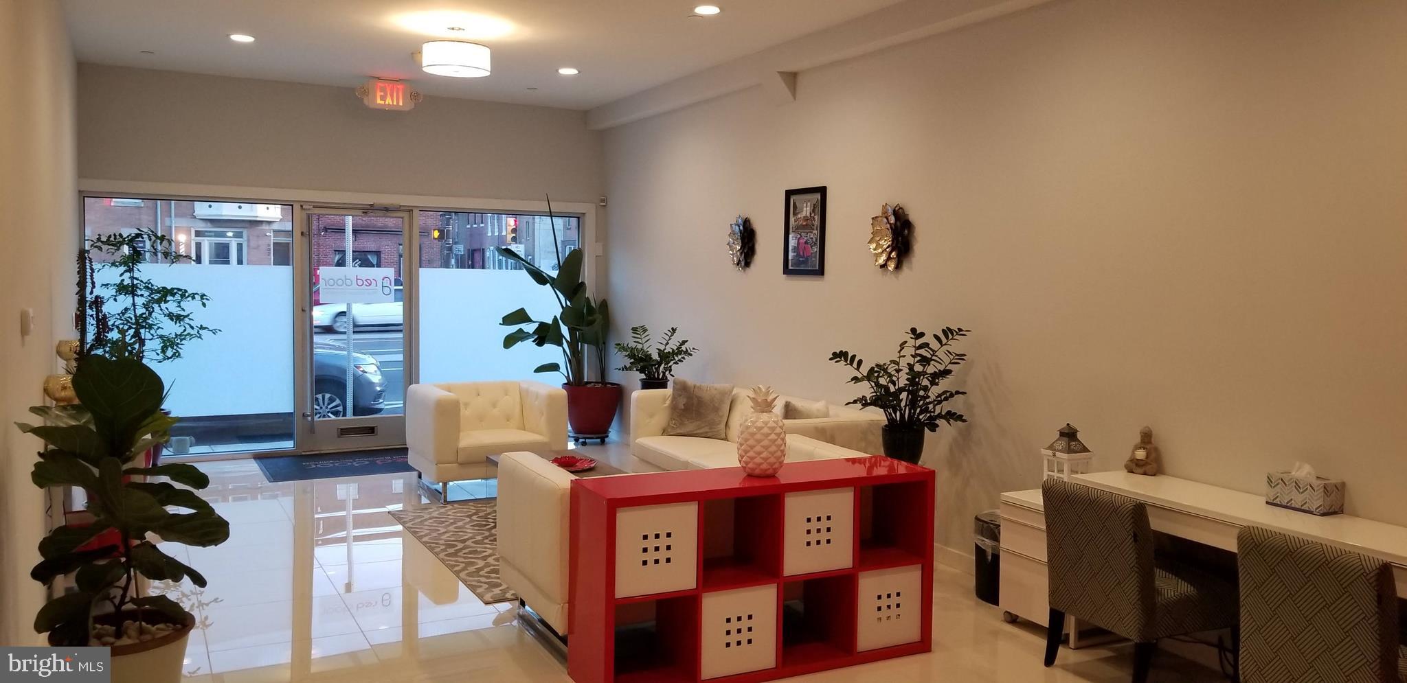 FISHTOWN - Commercial Lease