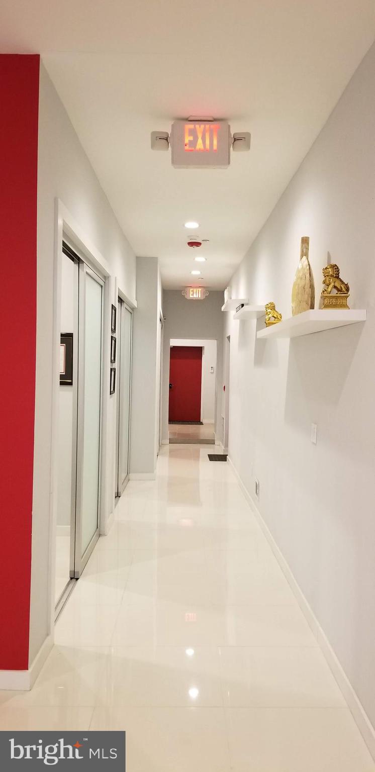 FISHTOWN - Commercial Lease