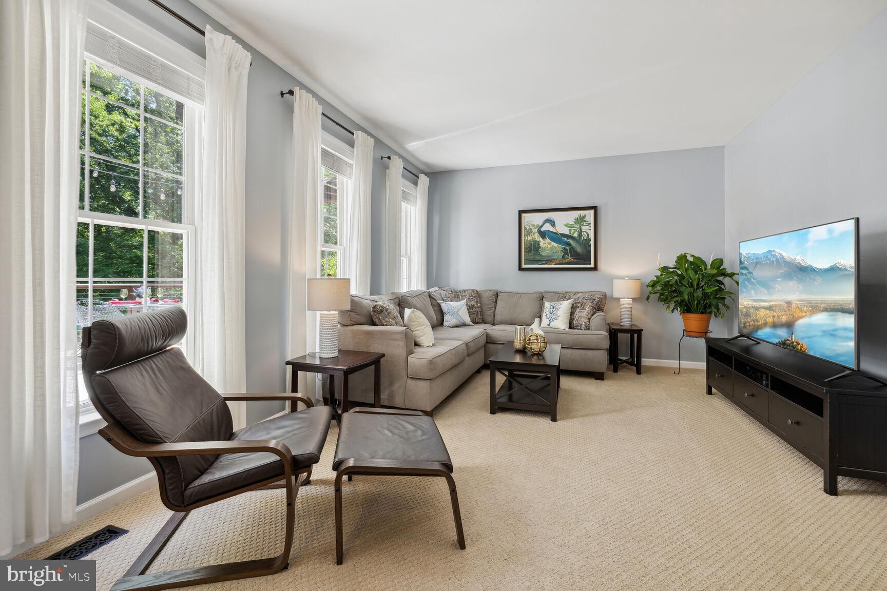 KINGSVIEW RIDGE - Residential