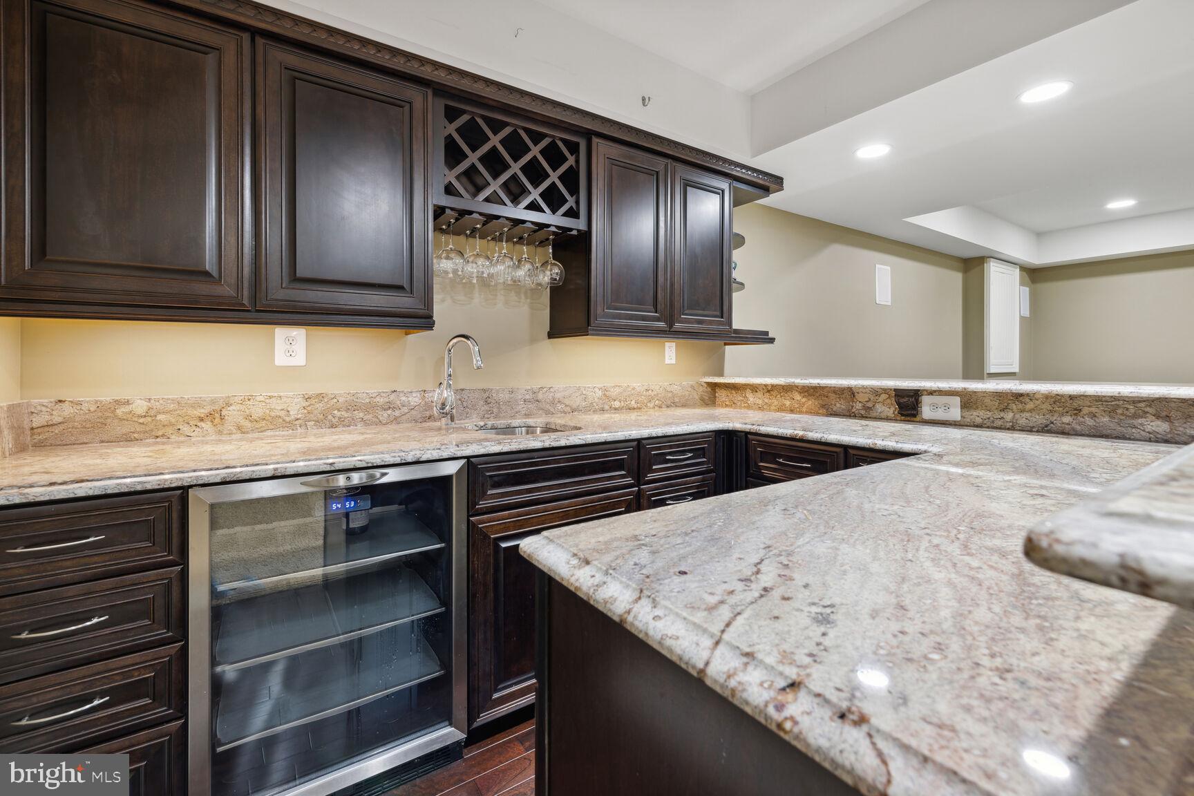 KINGSVIEW RIDGE - Residential