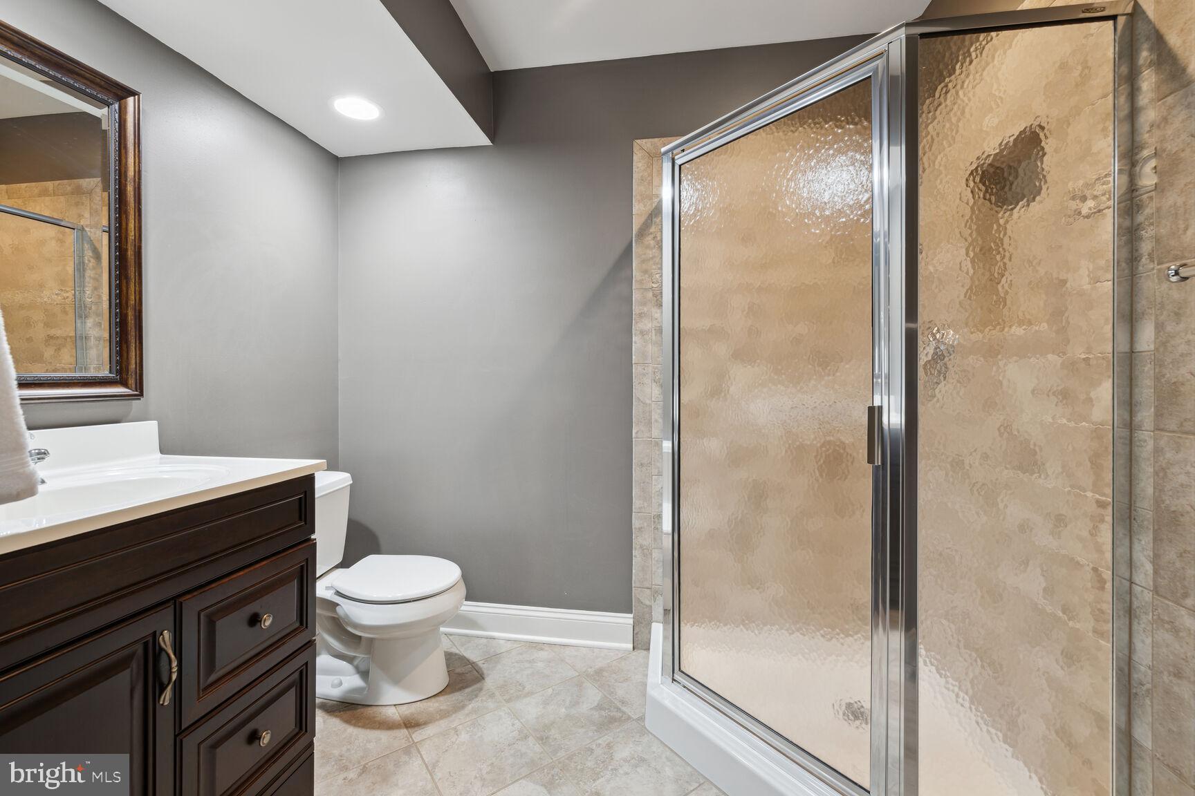 KINGSVIEW RIDGE - Residential