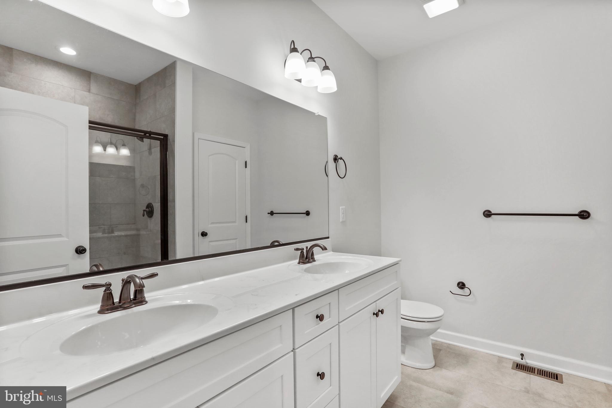 CAREFREE ACRES - Residential