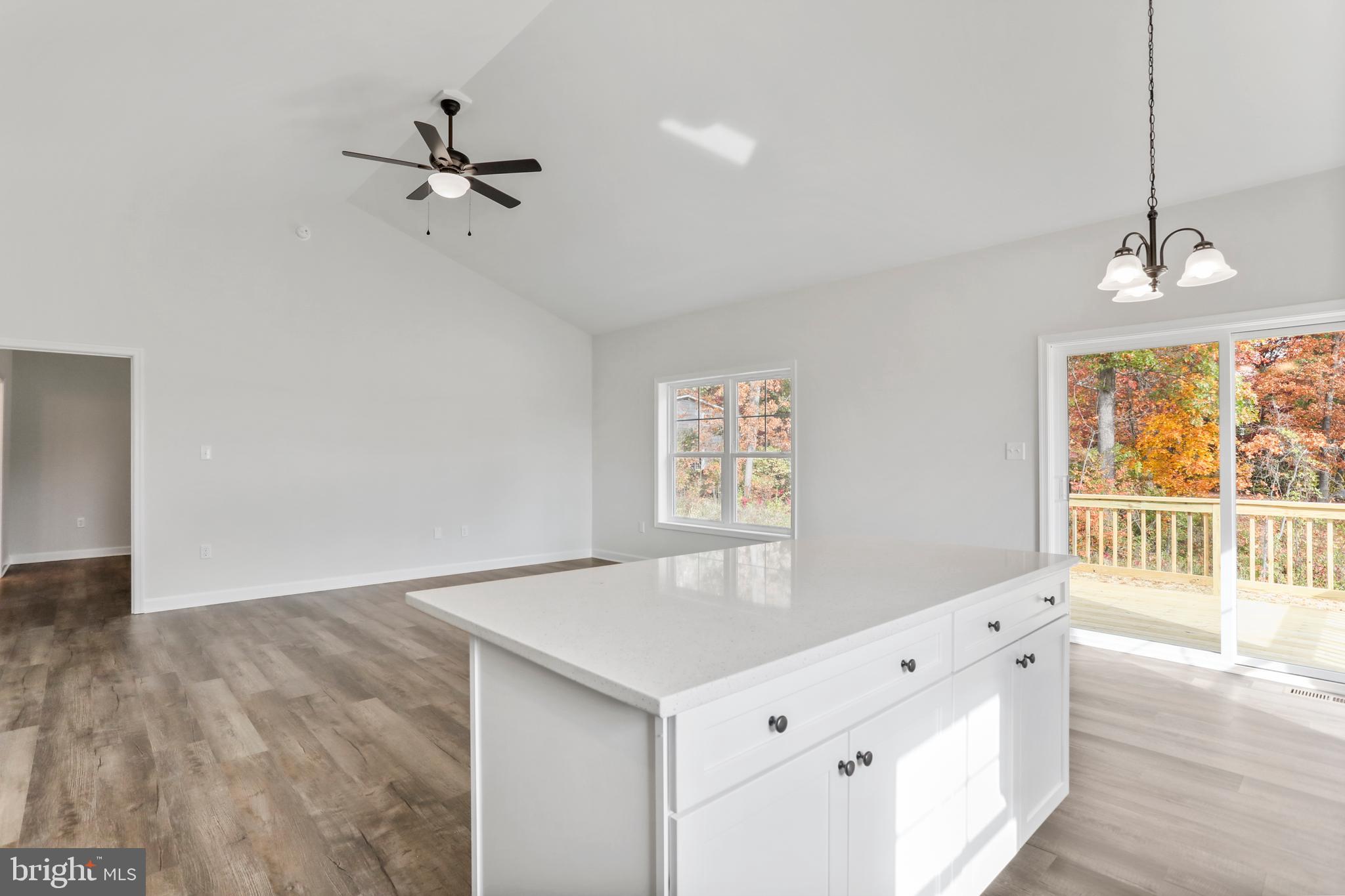 CAREFREE ACRES - Residential