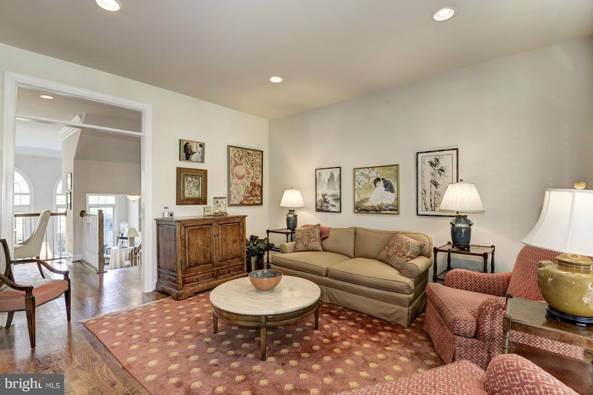 PALISADES PARK - Residential