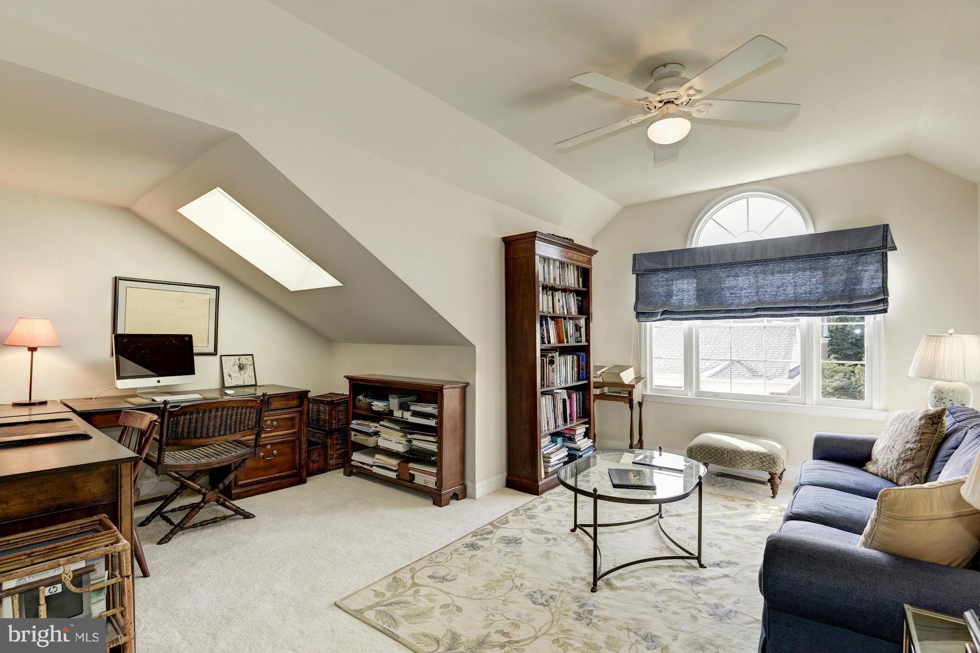 PALISADES PARK - Residential