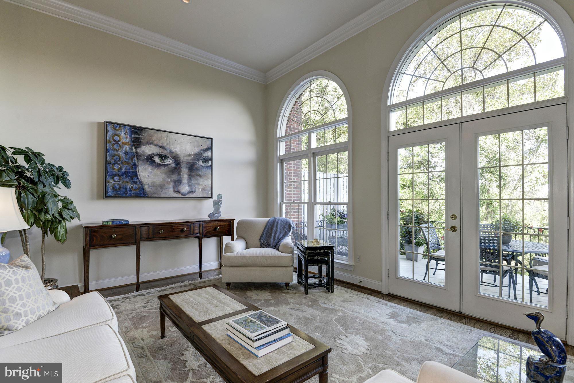 PALISADES PARK - Residential