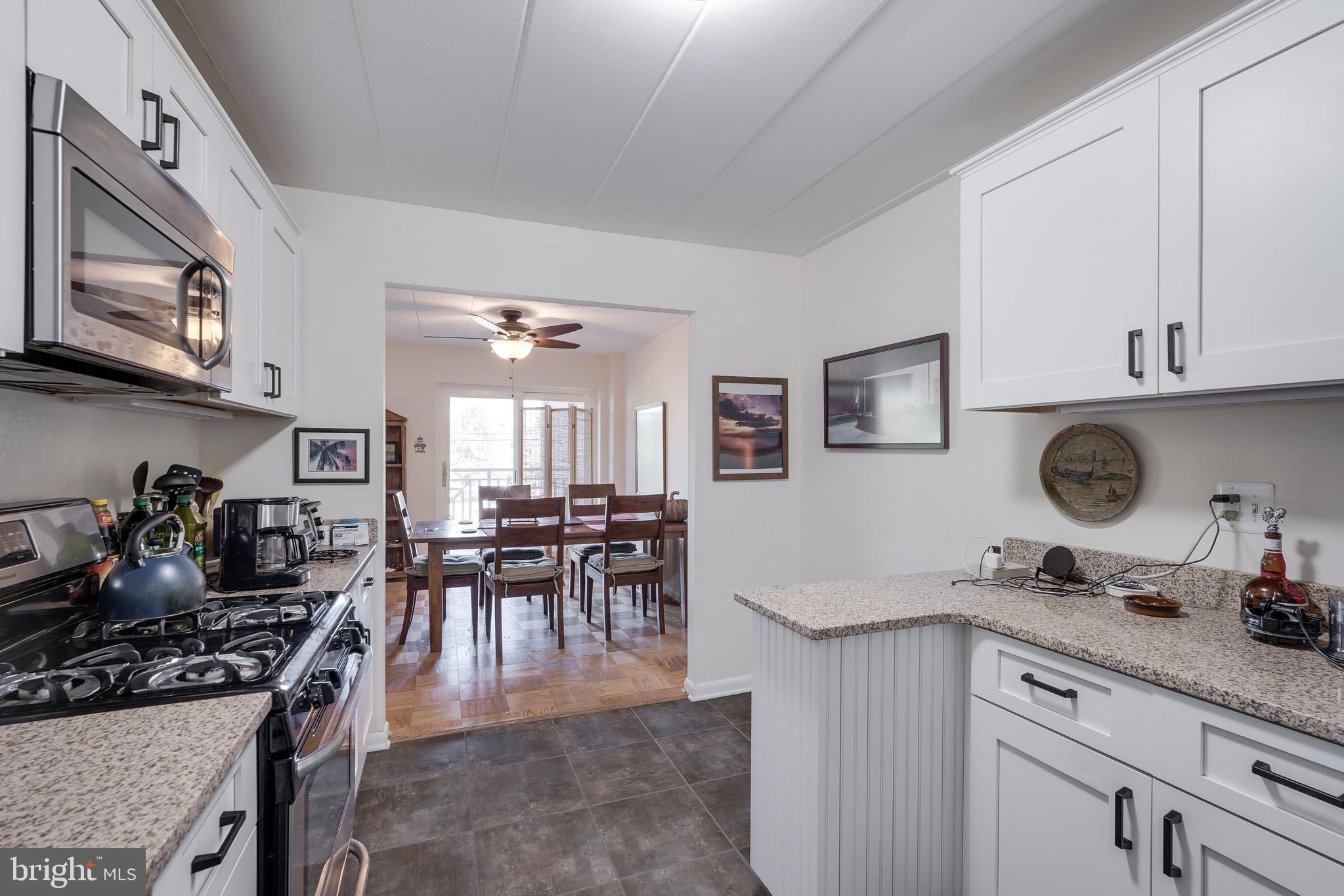 BRADLEY HOUSE - Residential