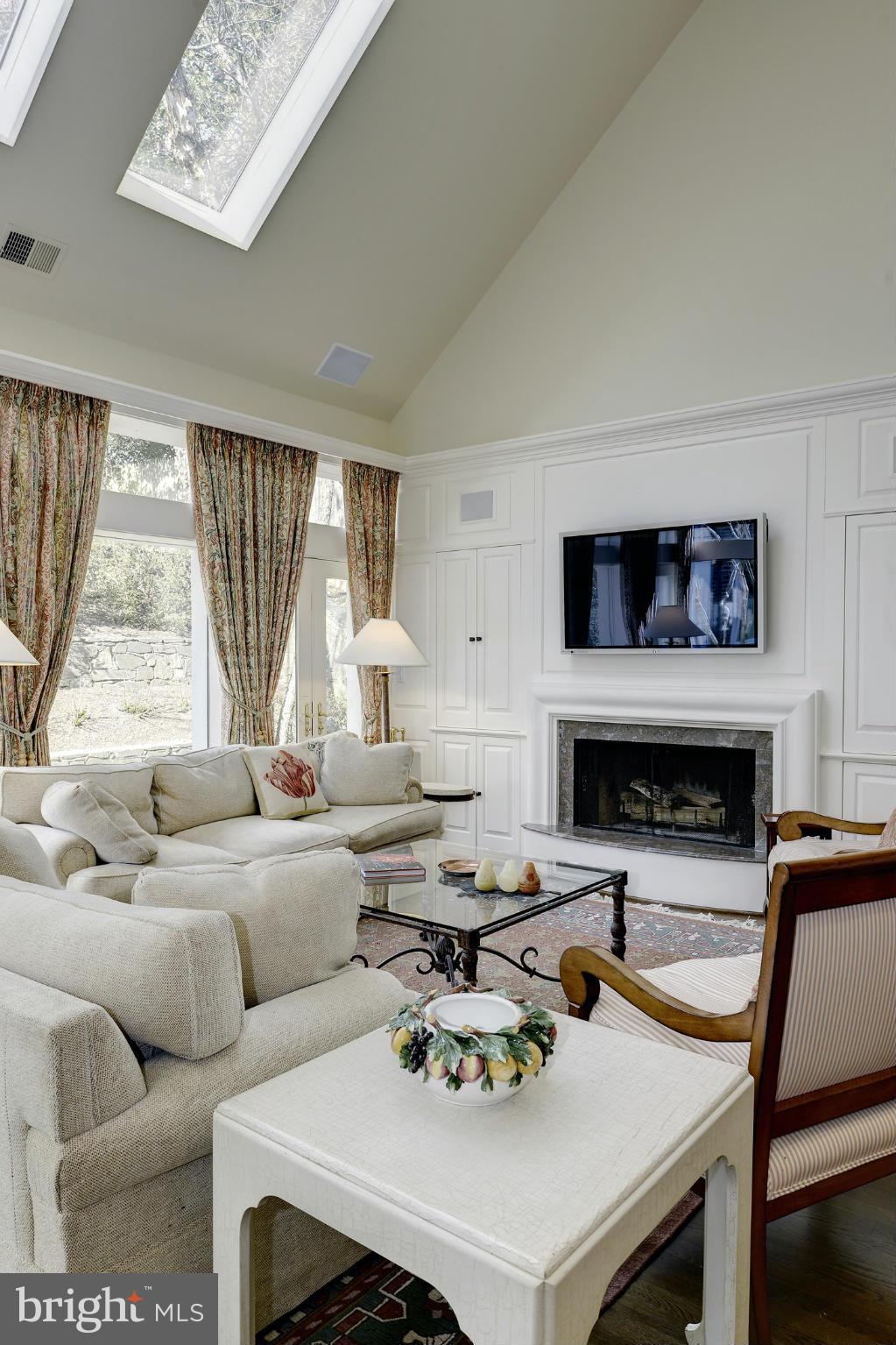 WESLEY HEIGHTS - Residential