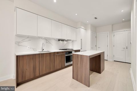 1427 RHODE ISLAND AVENUE NW 402 WASHINGTON DC 20005