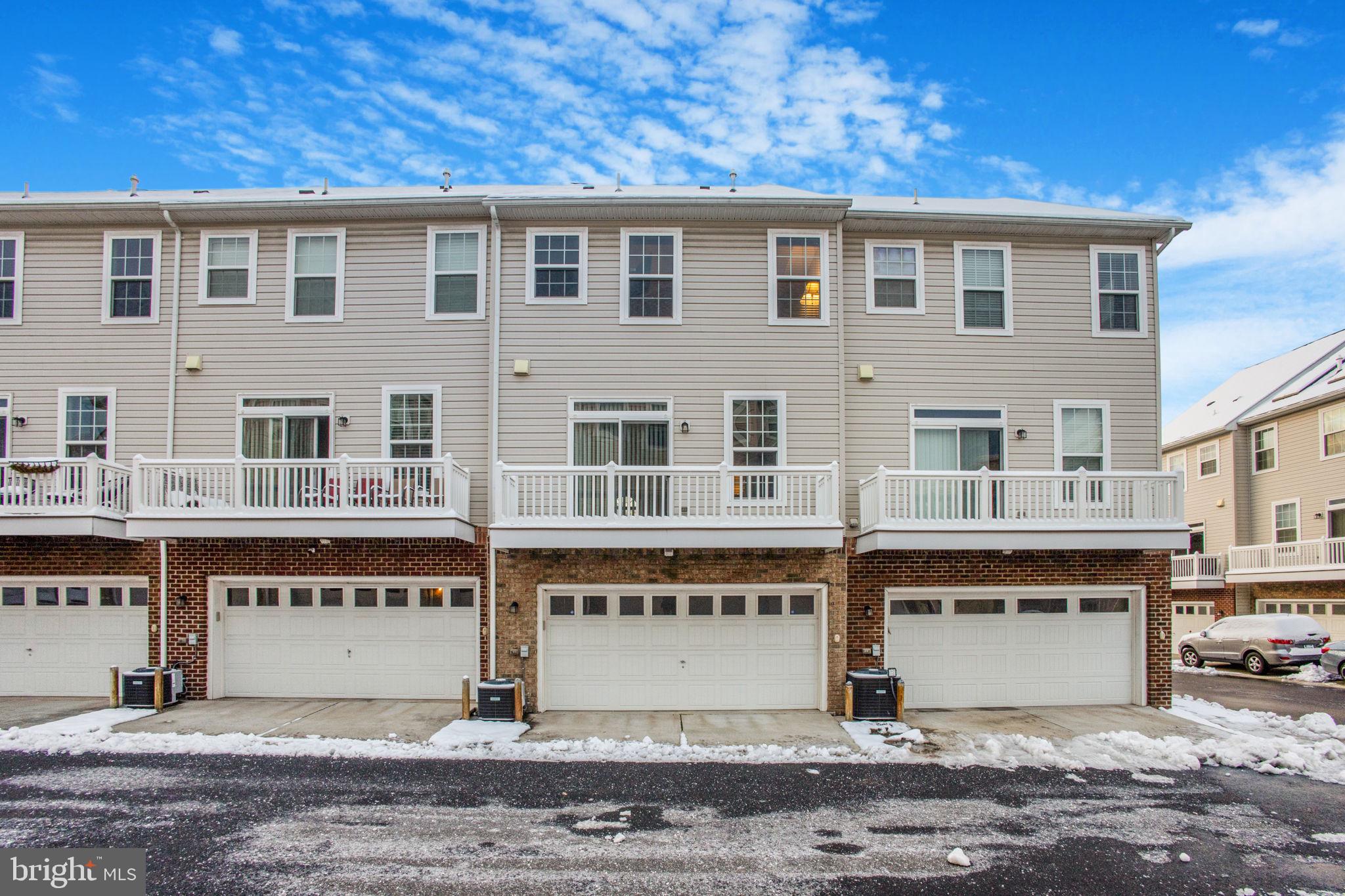 WESTPHALIA ROW - Residential