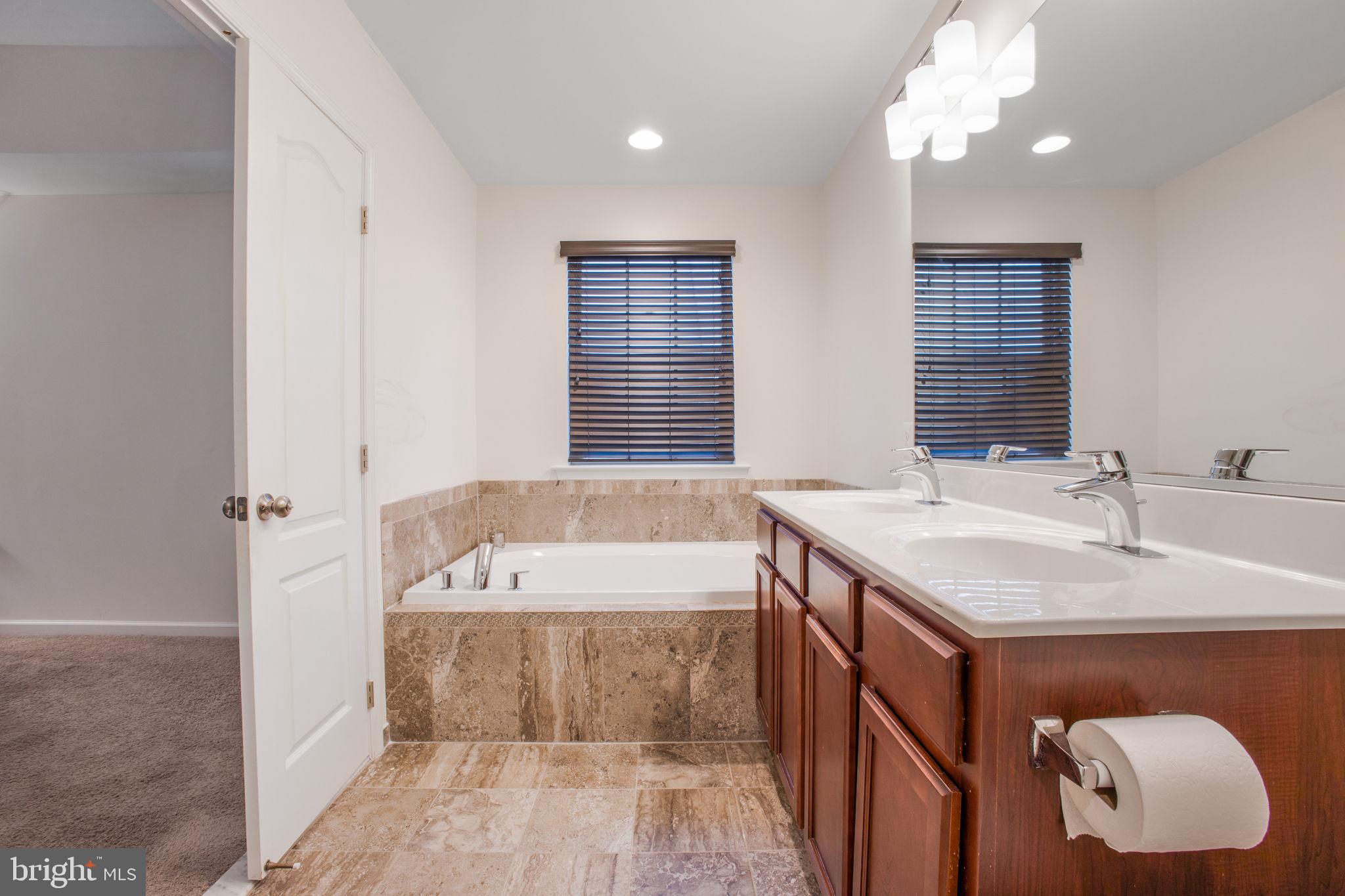 WESTPHALIA ROW - Residential