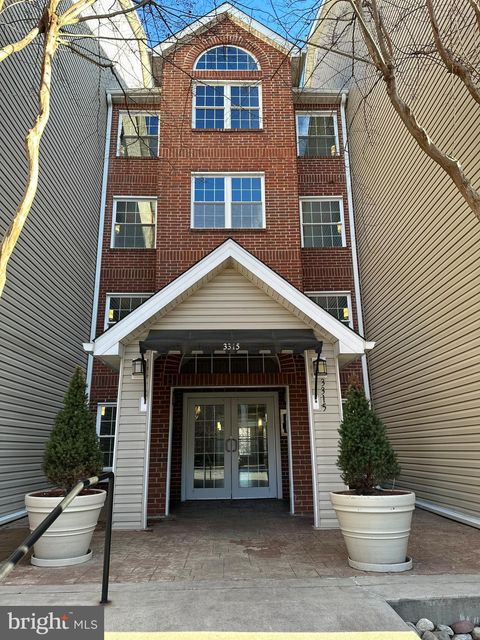 3315 WYNDHAM CIRCLE 1221 ALEXANDRIA VA 22302