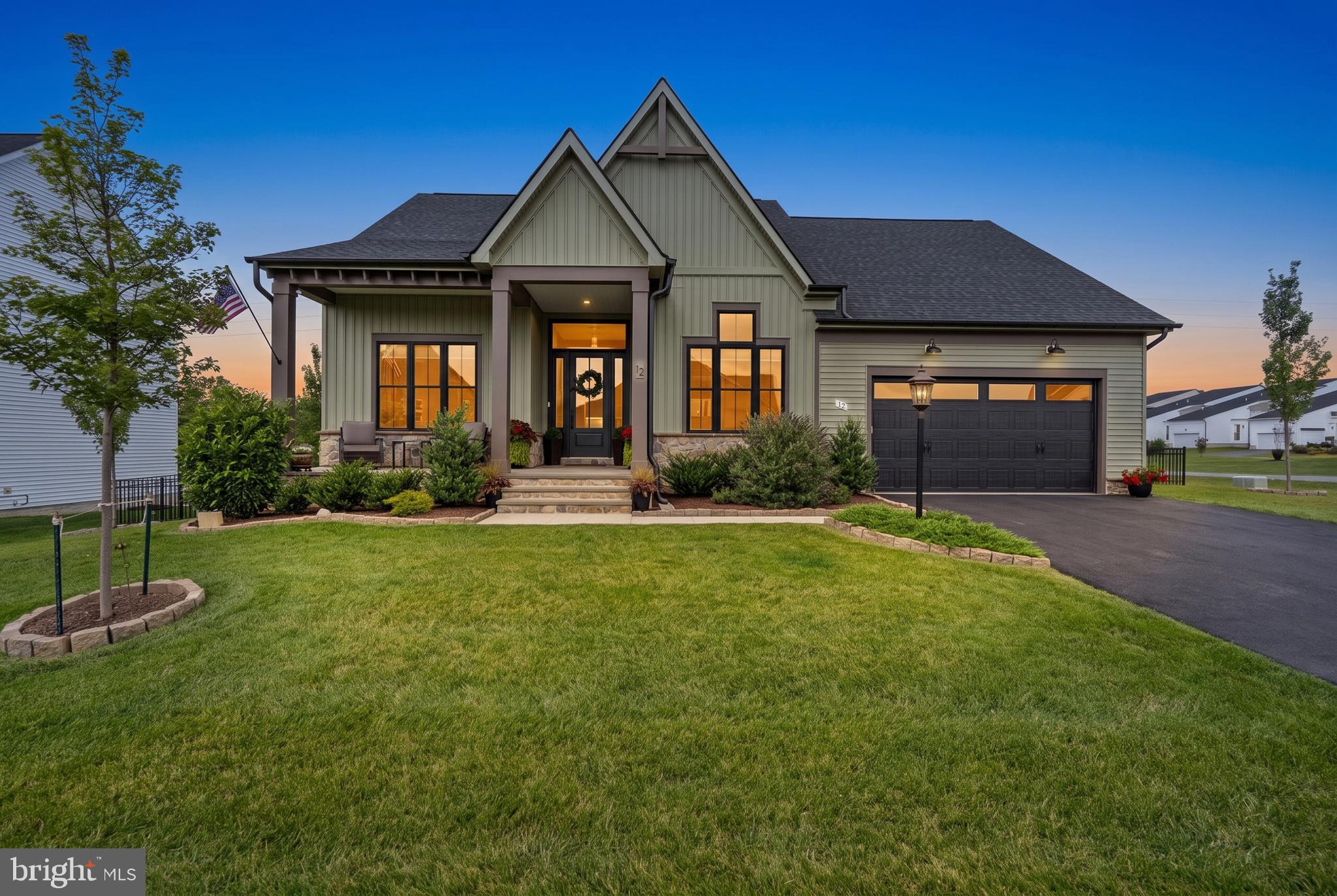12 JANE WASHINGTON COURT