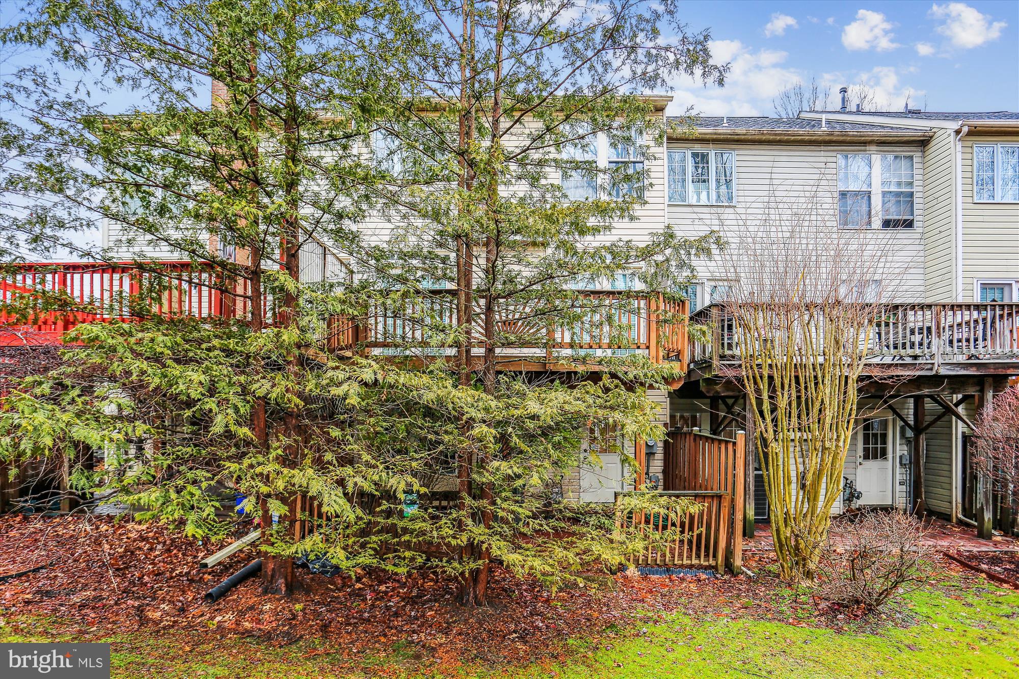 JAMES CREEK - Residential Lease