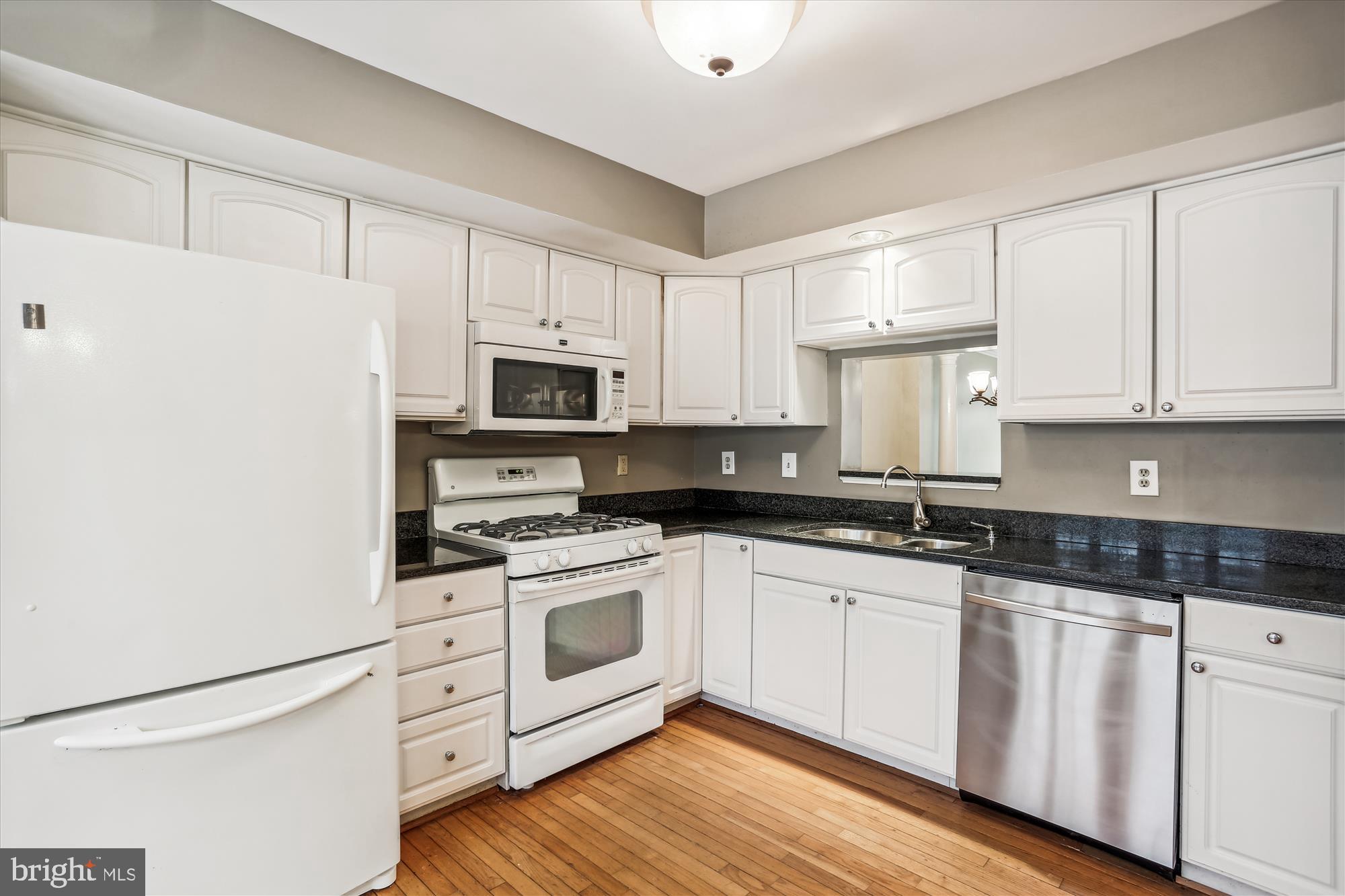 JAMES CREEK - Residential Lease