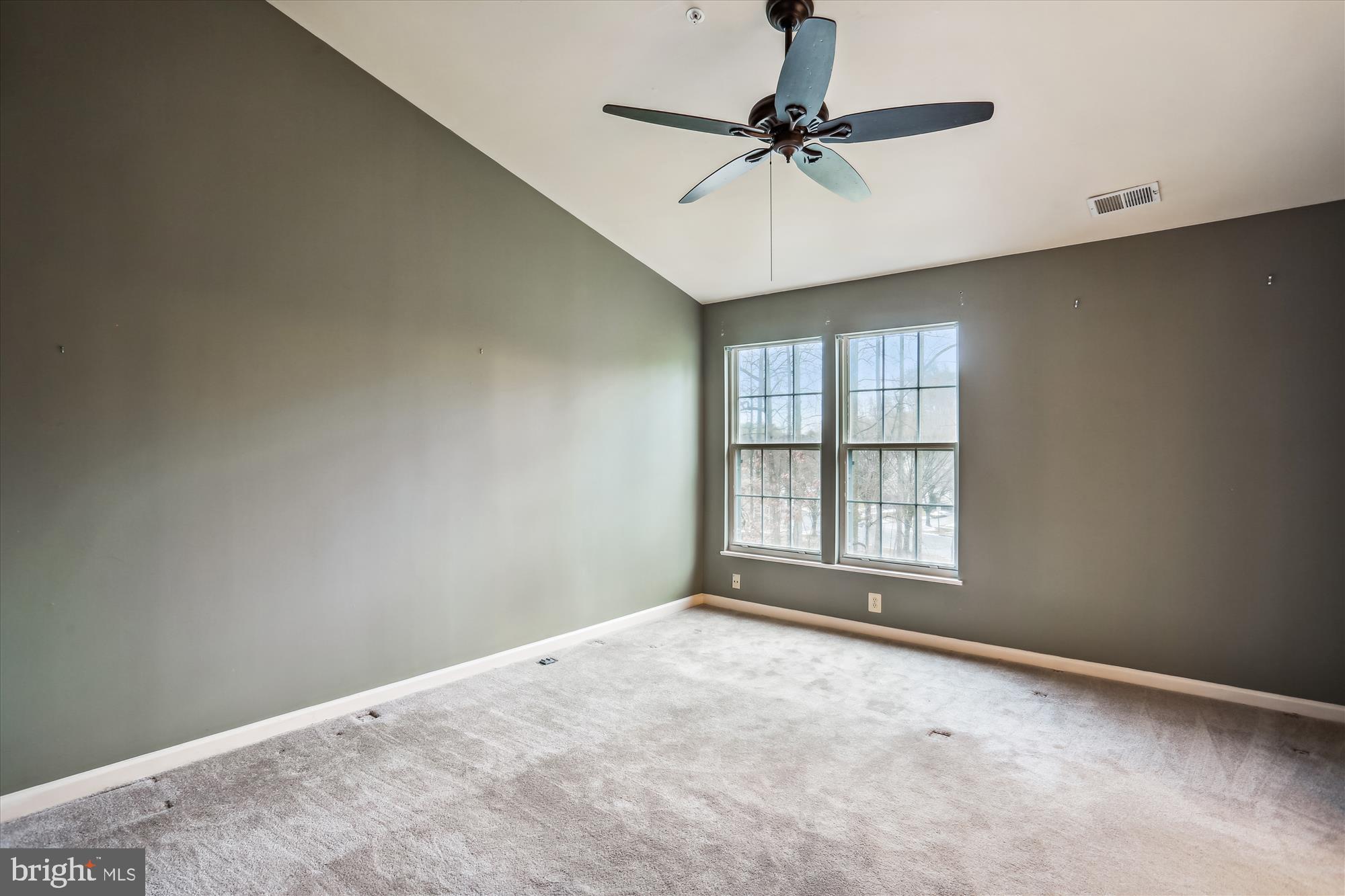 JAMES CREEK - Residential Lease