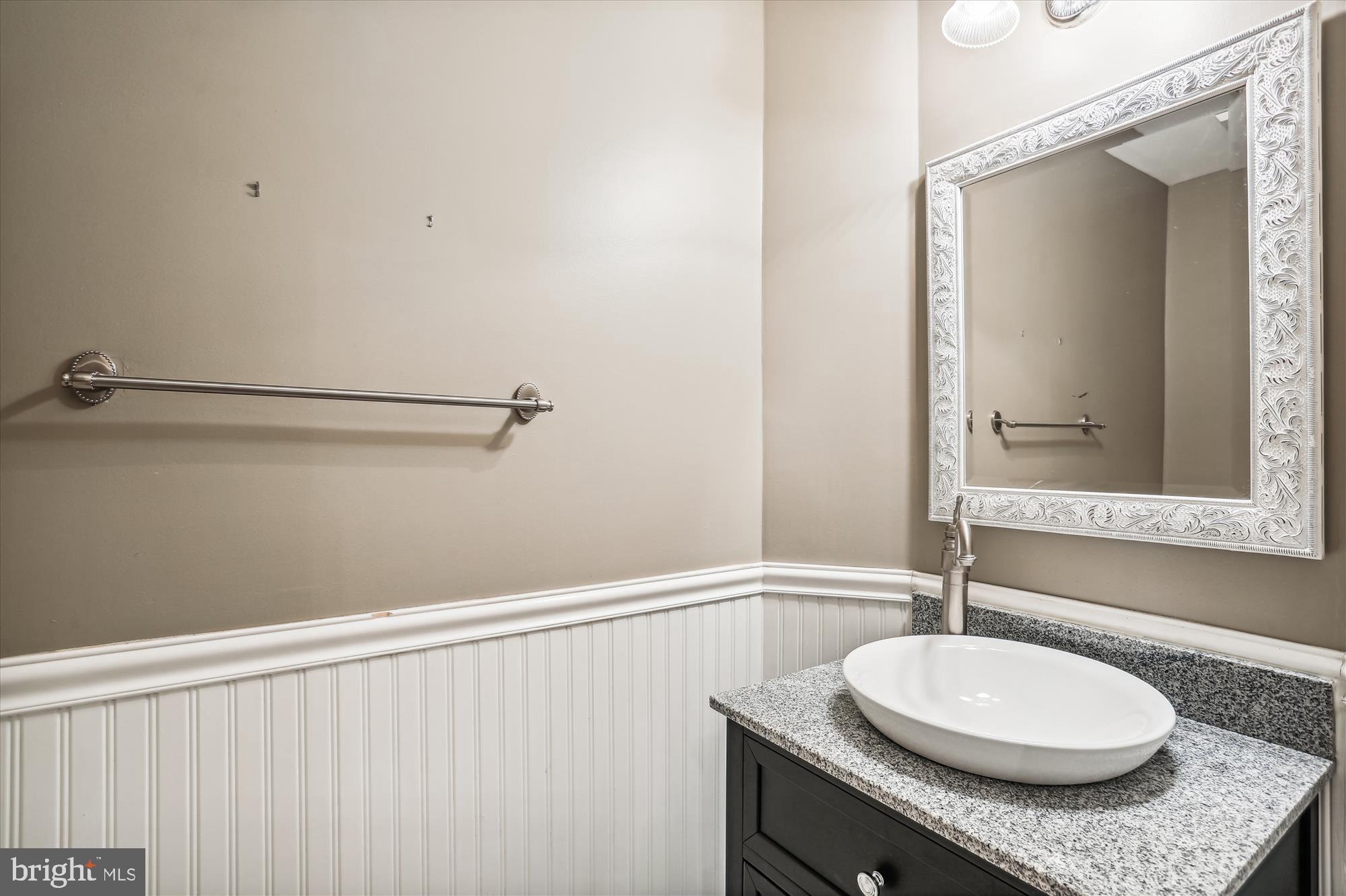 JAMES CREEK - Residential Lease