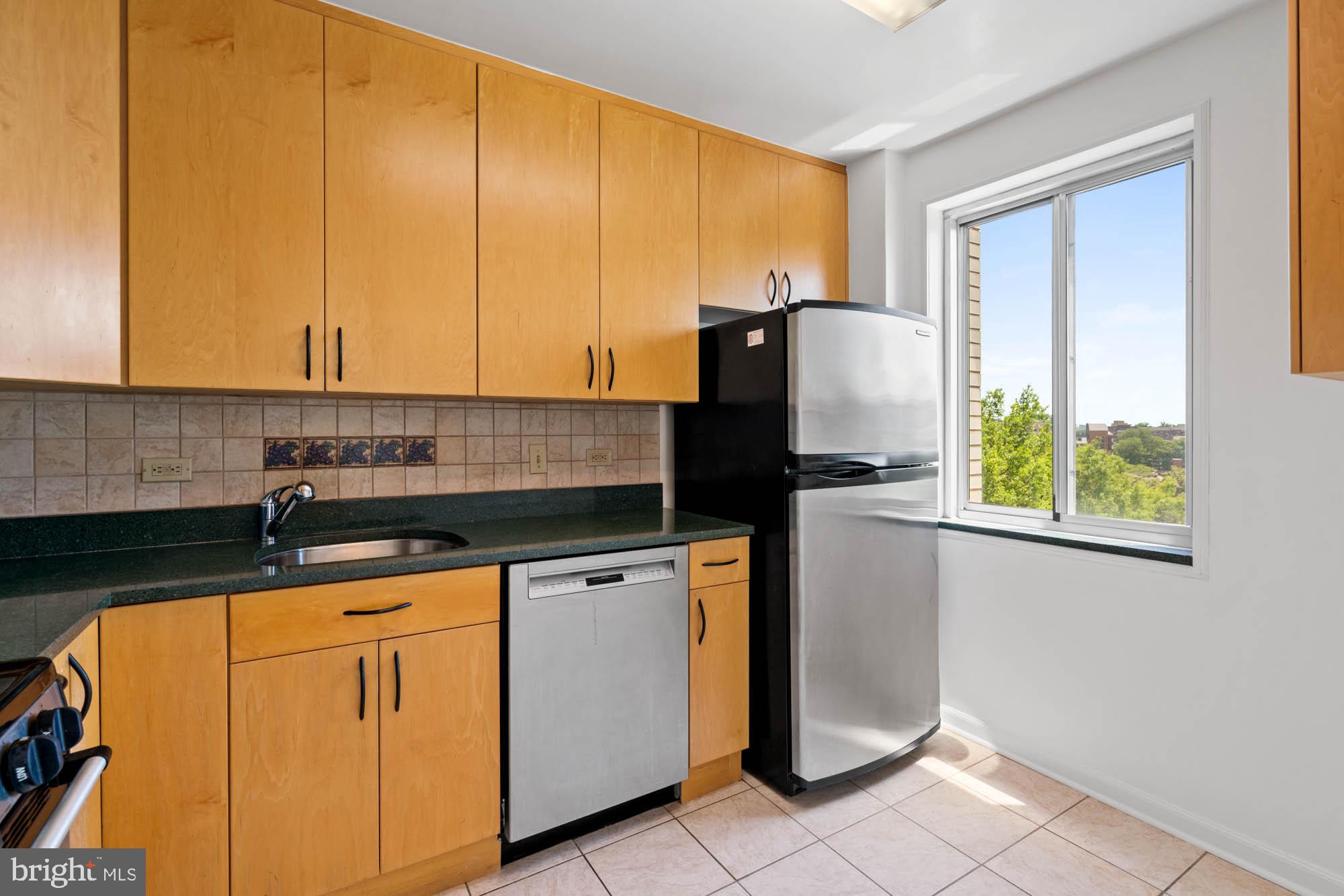 WHITEHALL - Residential