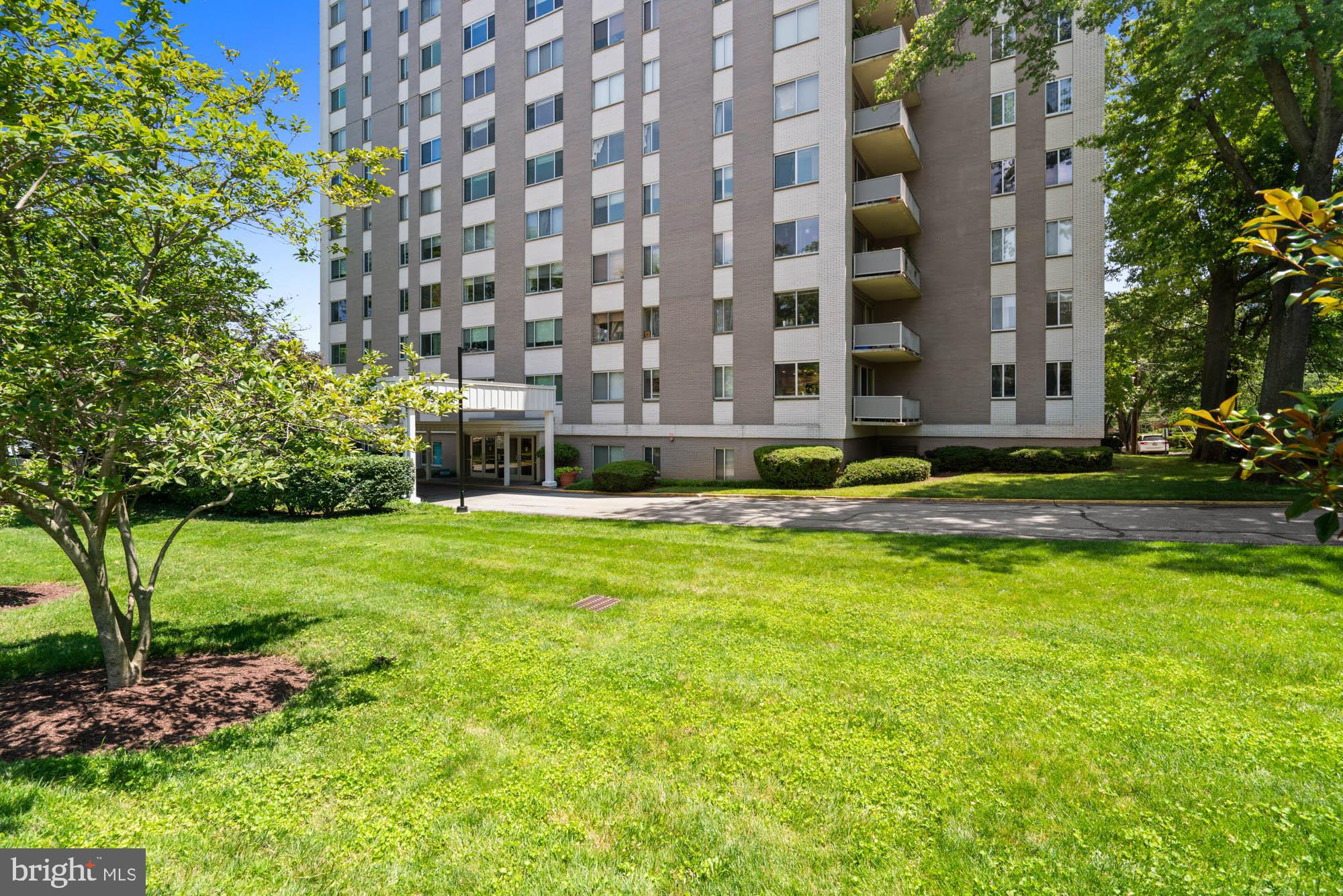 8315 N BROOK LANE 2-806