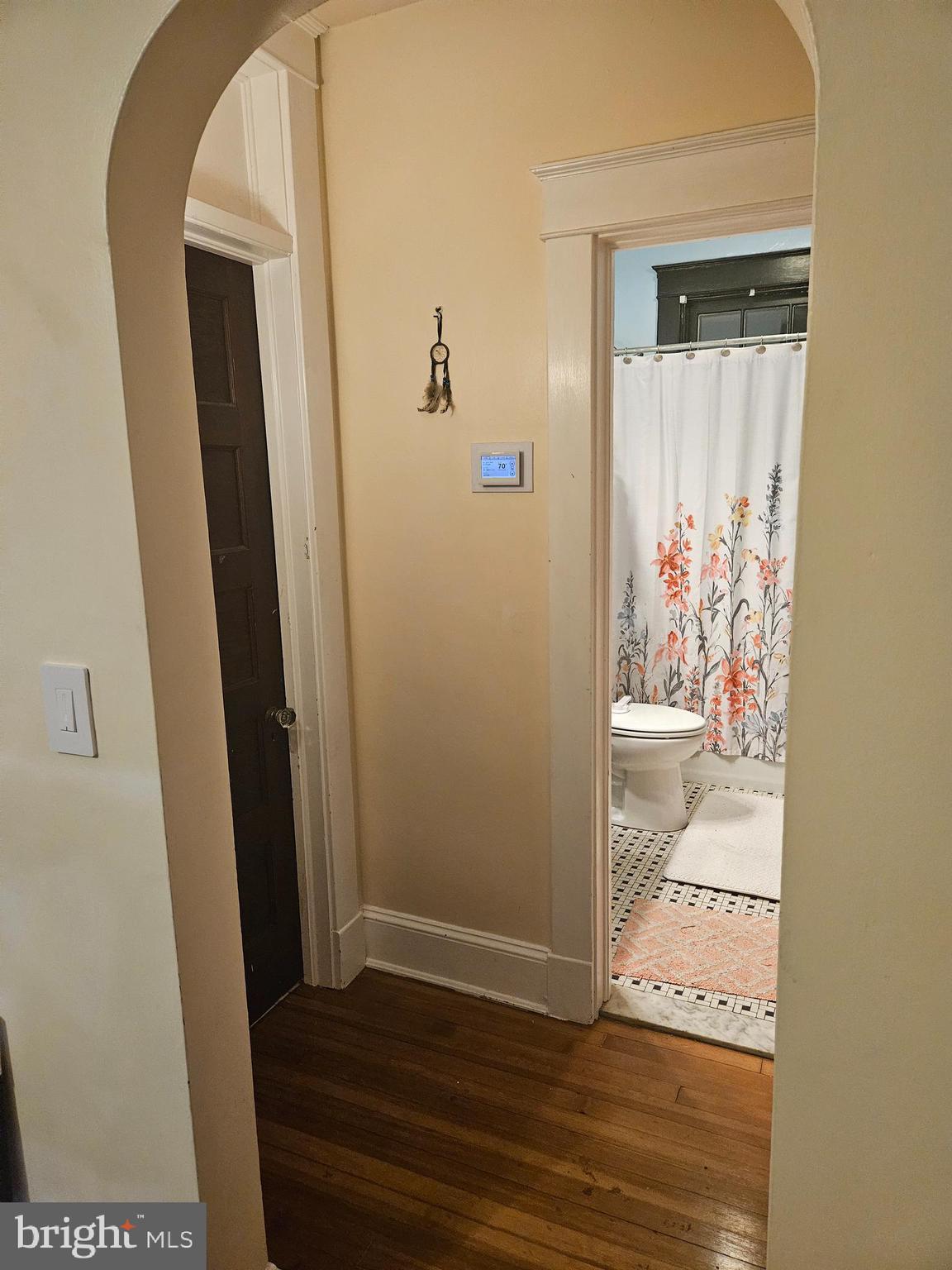 TEN HILLS - Residential