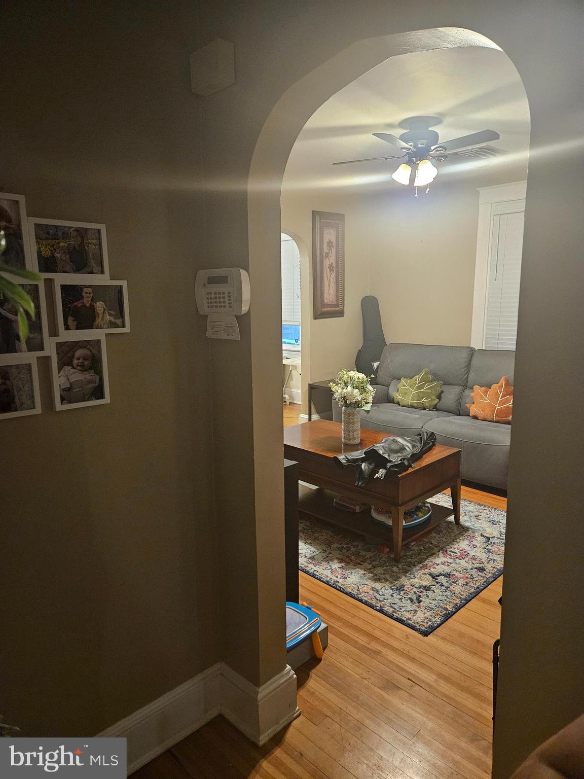 TEN HILLS - Residential