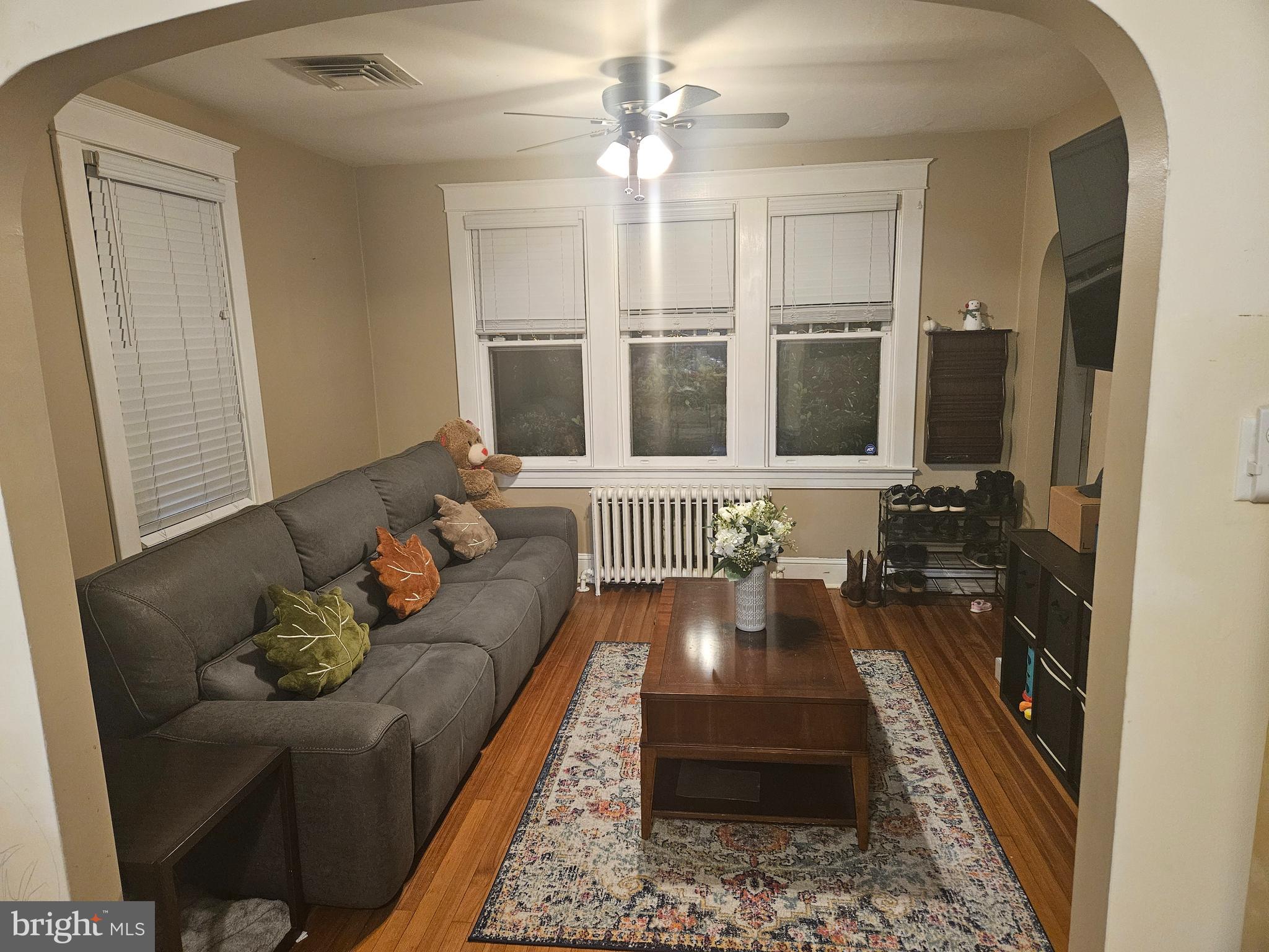 TEN HILLS - Residential