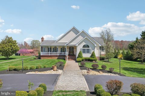 358 EAYRESTOWN ROAD SOUTHAMPTON NJ 08088