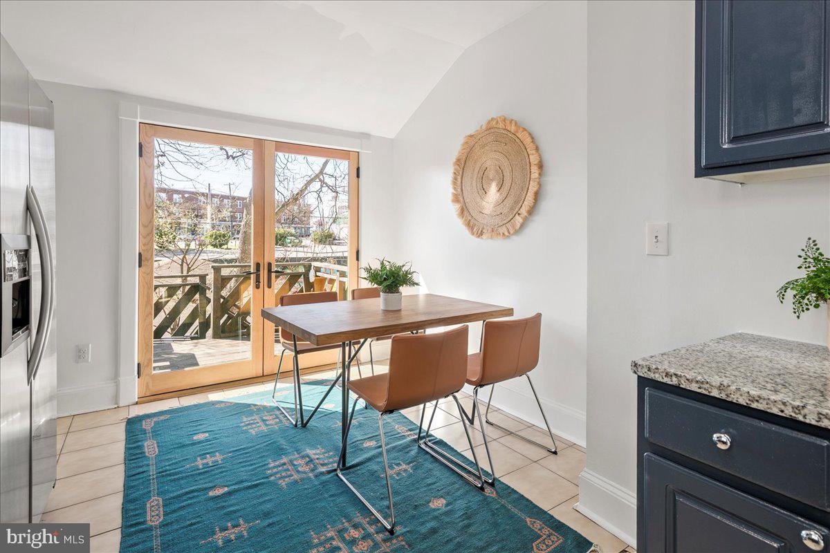 MT RAINIER - Residential