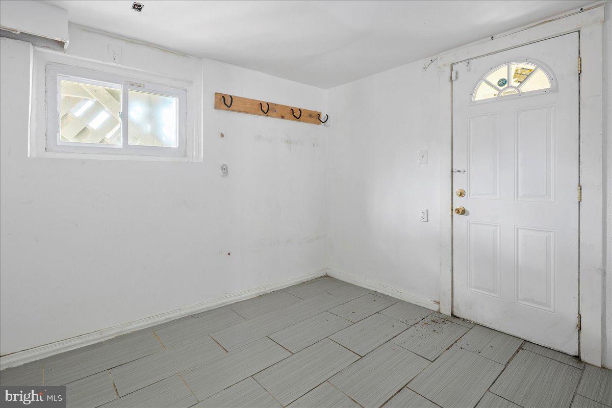 MT RAINIER - Residential