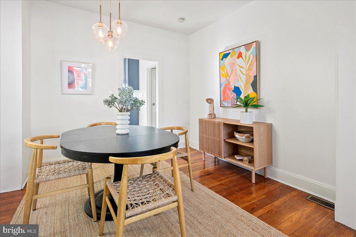 MT RAINIER - Residential