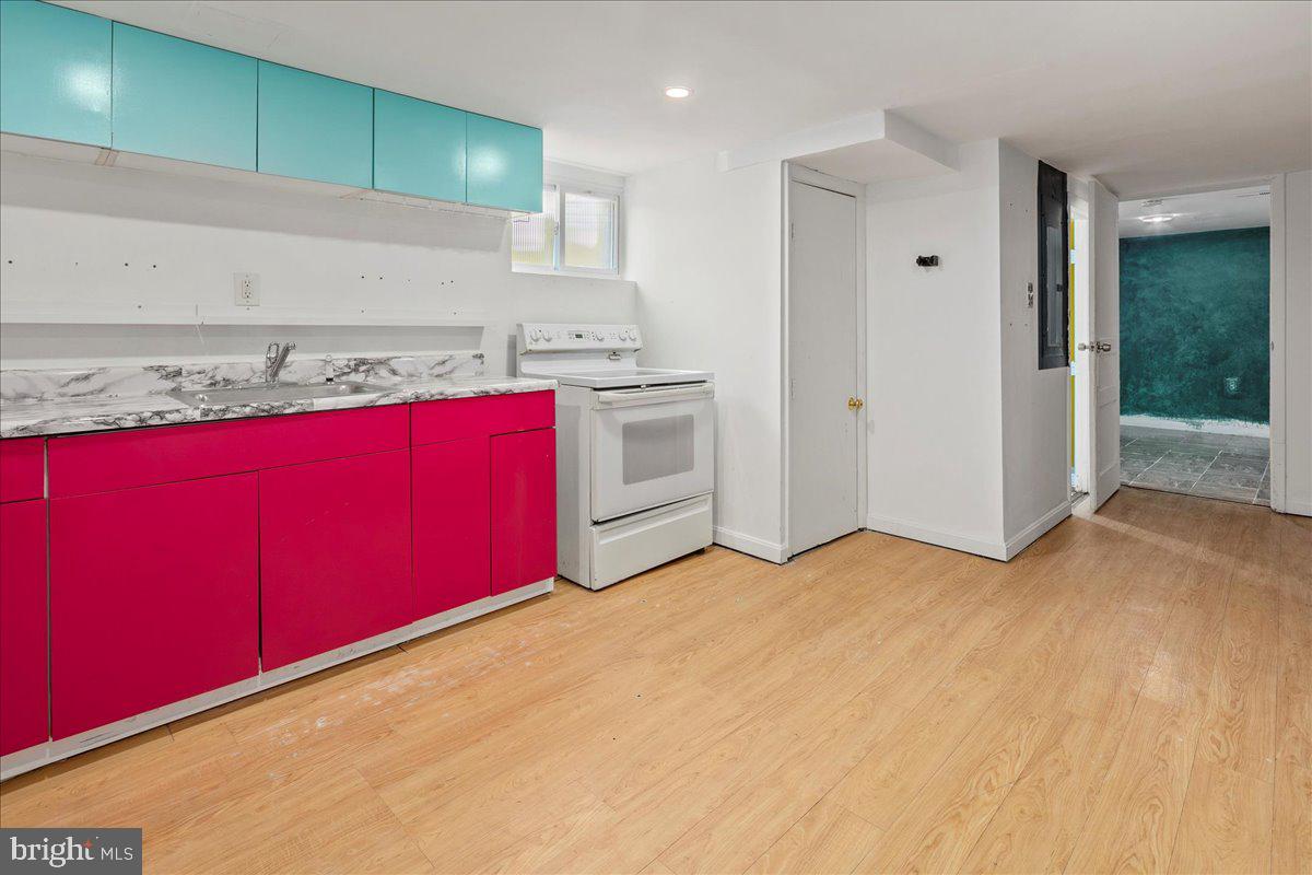 MT RAINIER - Residential