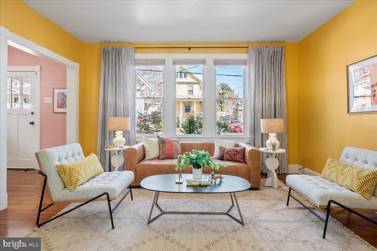 MT RAINIER - Residential