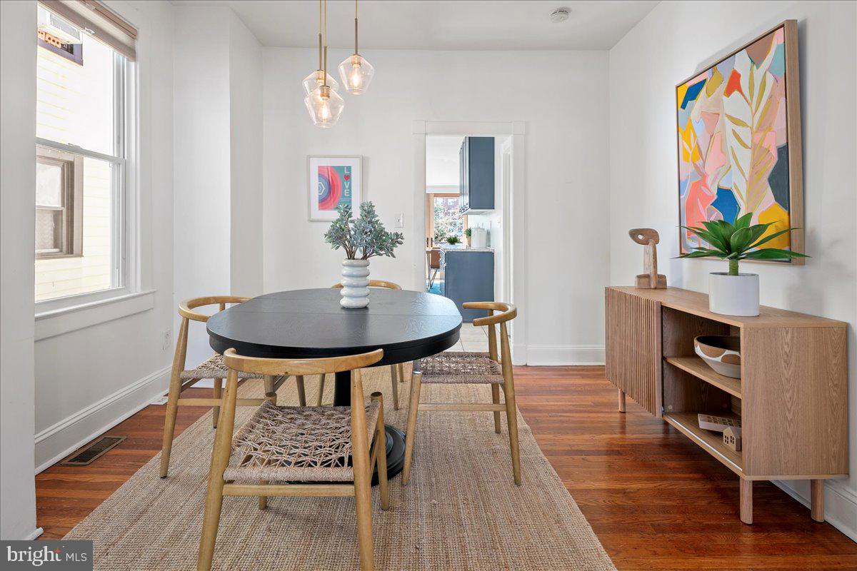 MT RAINIER - Residential