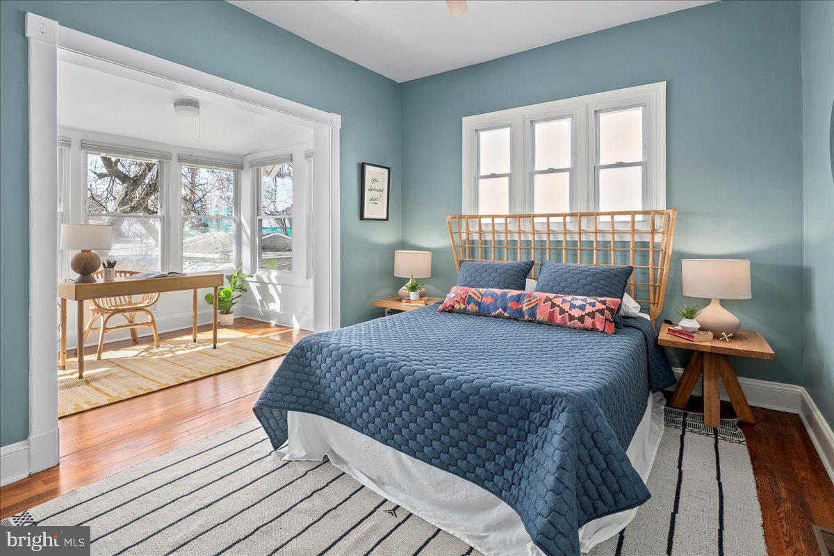 MT RAINIER - Residential