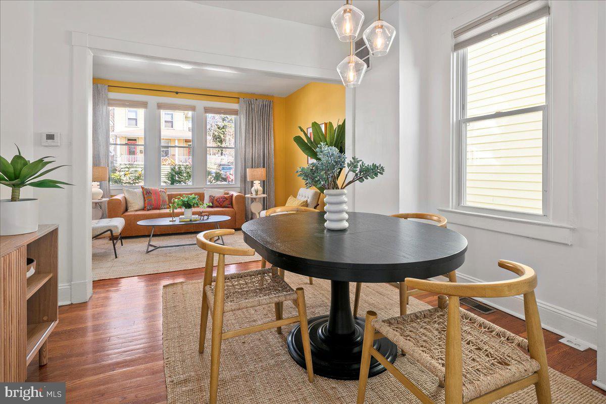 MT RAINIER - Residential