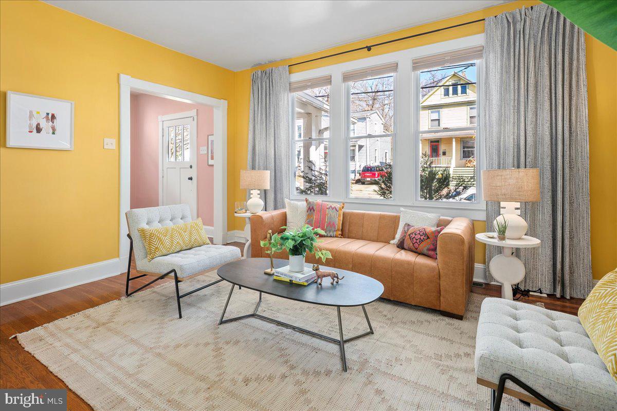 MT RAINIER - Residential