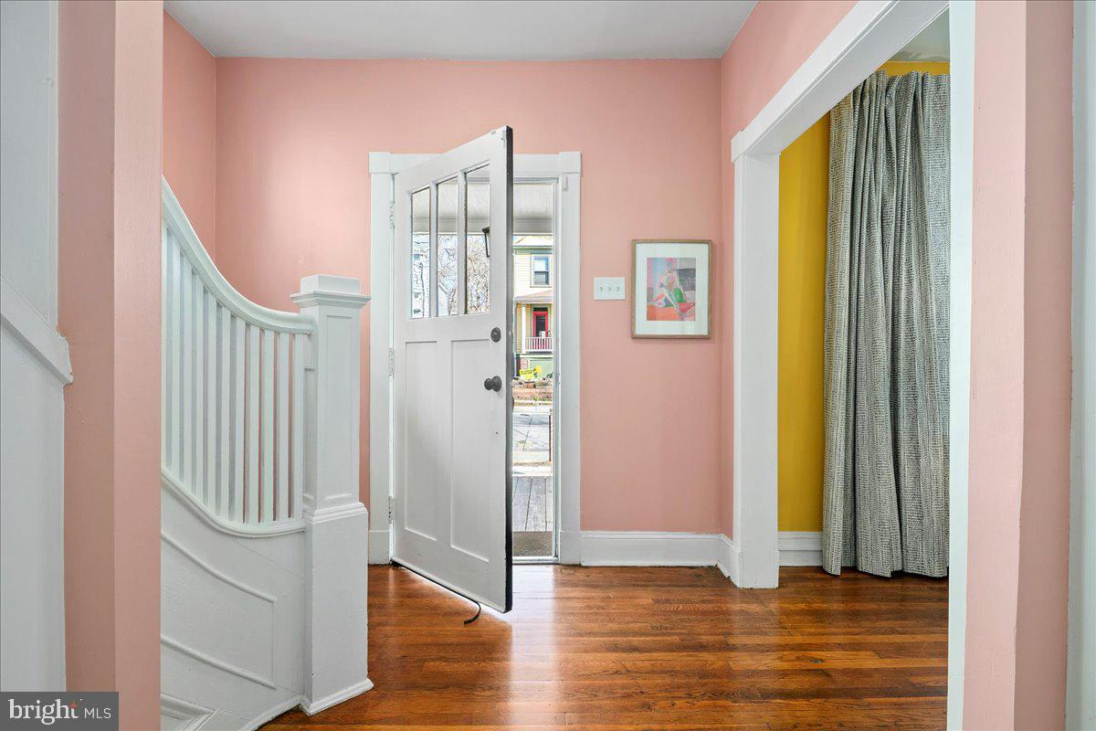 MT RAINIER - Residential